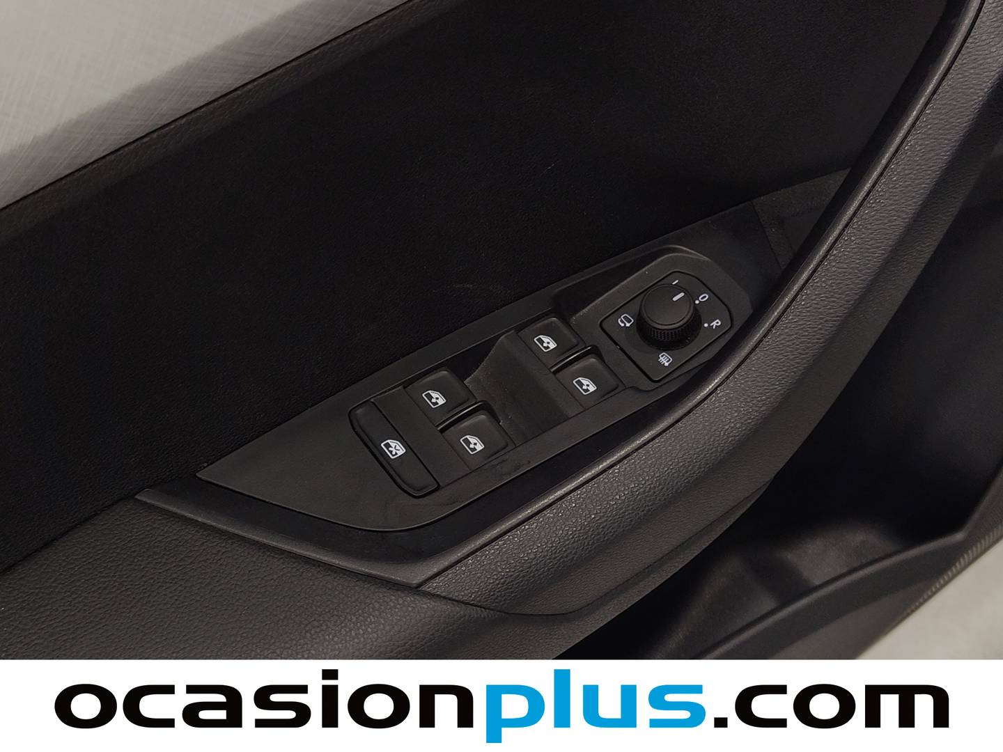 Skoda Karoq Skoda Karoq 1.5 TSI ACT Selection DSG (150 CV) de ocasión