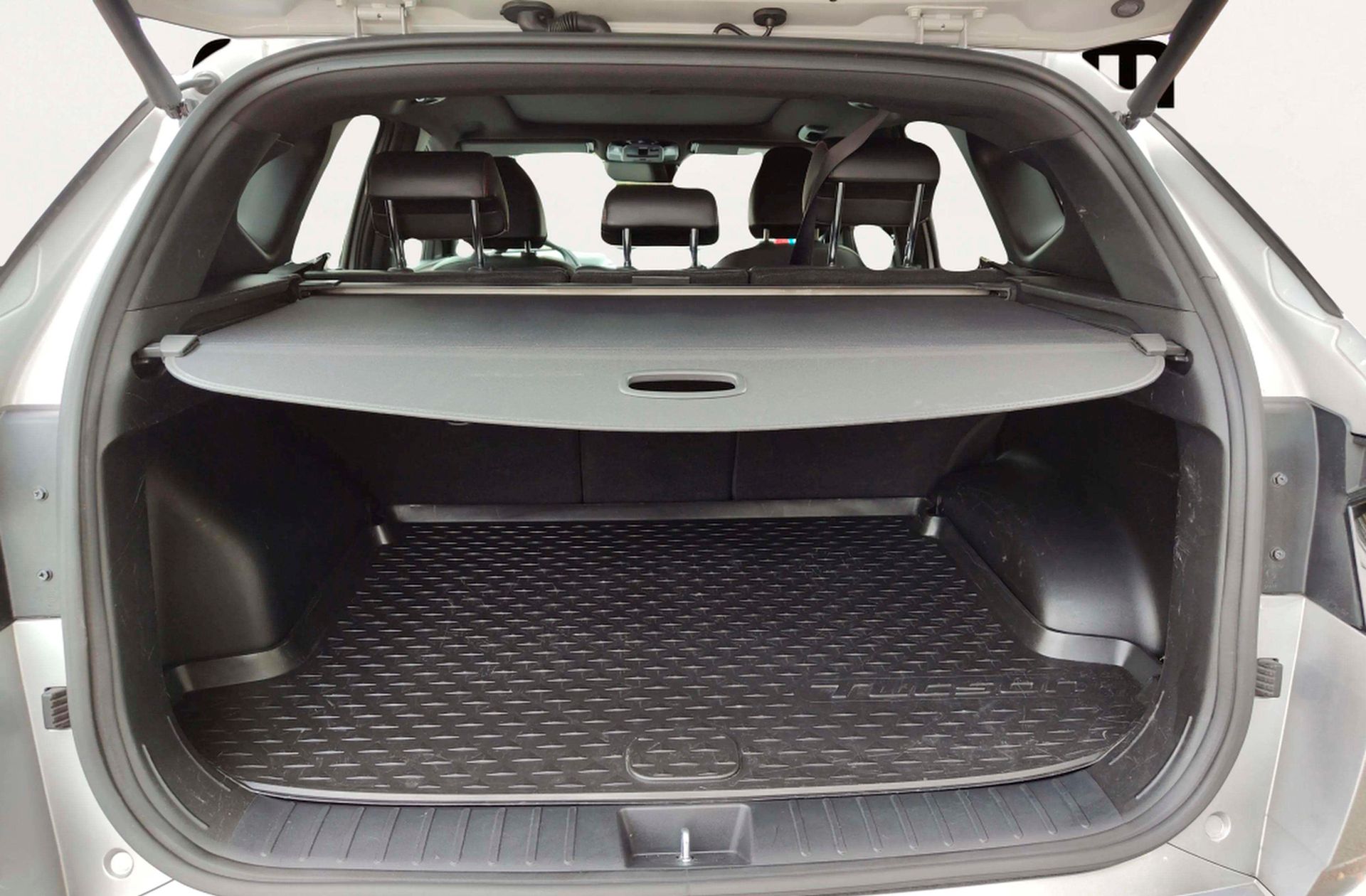 Hyundai Tucson 1.6 CRDi 48V N-Line Sky Safe DCT - foto 18