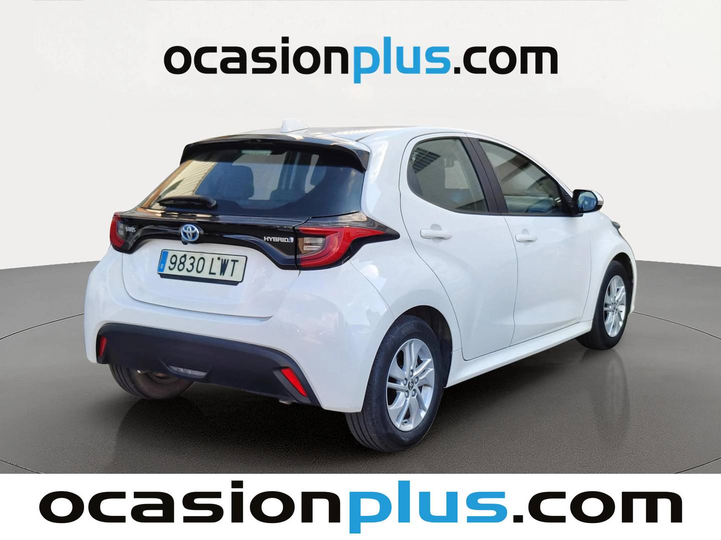 Foto trasera Toyota Yaris Toyota Yaris 120H Active Tech (116 CV) derecha