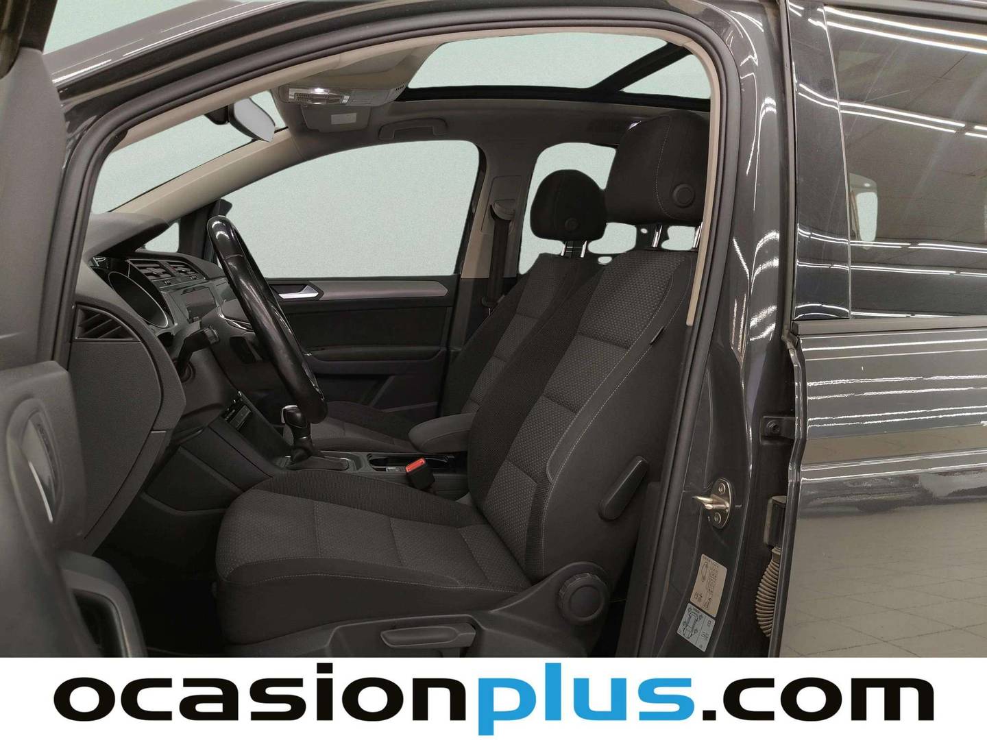 Foto asientos delanteros Volkswagen Touran Volkswagen Touran Advance 2.0 TDI (150 CV) DSG