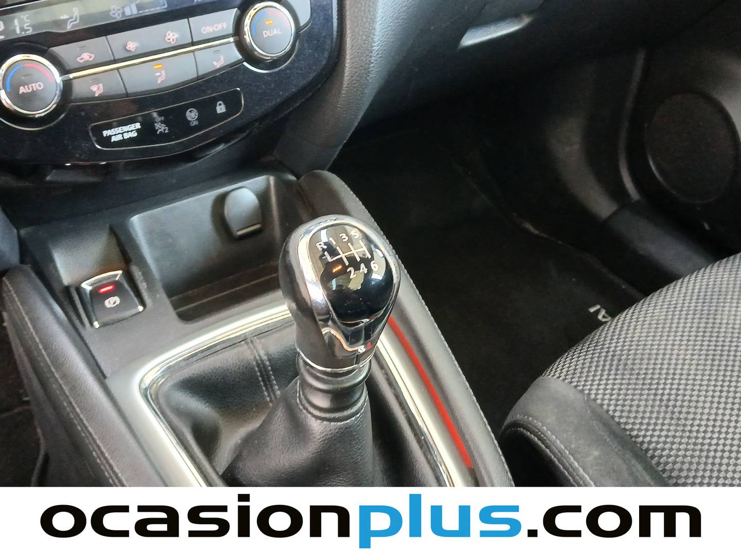 Nissan QASHQAI Nissan Qashqai 1.5 dCi N-Connecta 4x2 (110 CV) de segunda mano