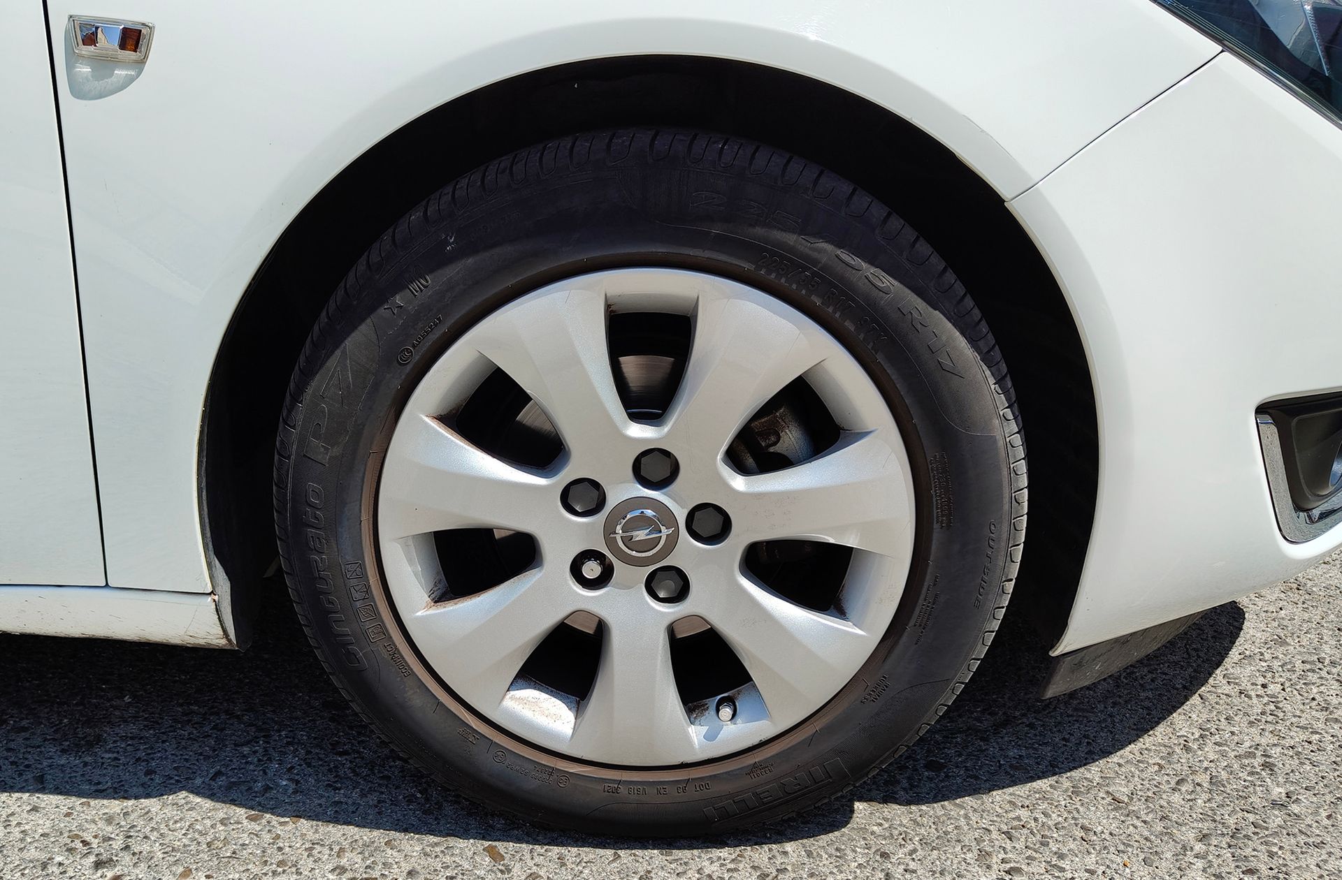 Opel Insignia 1.4 Turbo Selective - foto 37