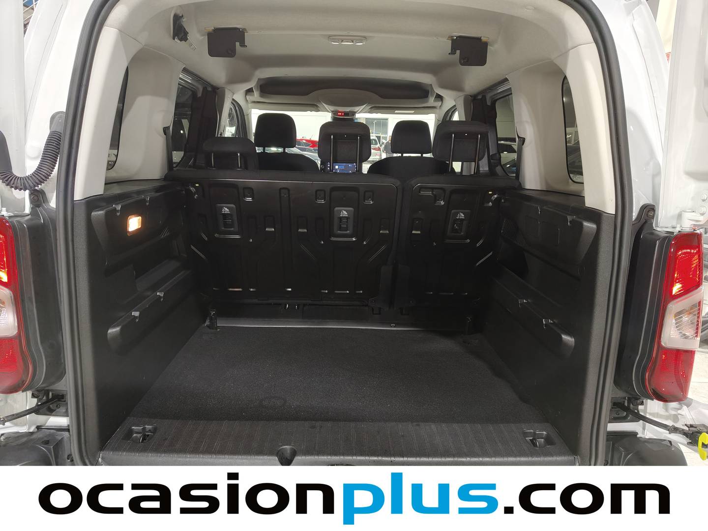 Foto Peugeot Rifter Peugeot Rifter Standard BlueHDi (100 CV)