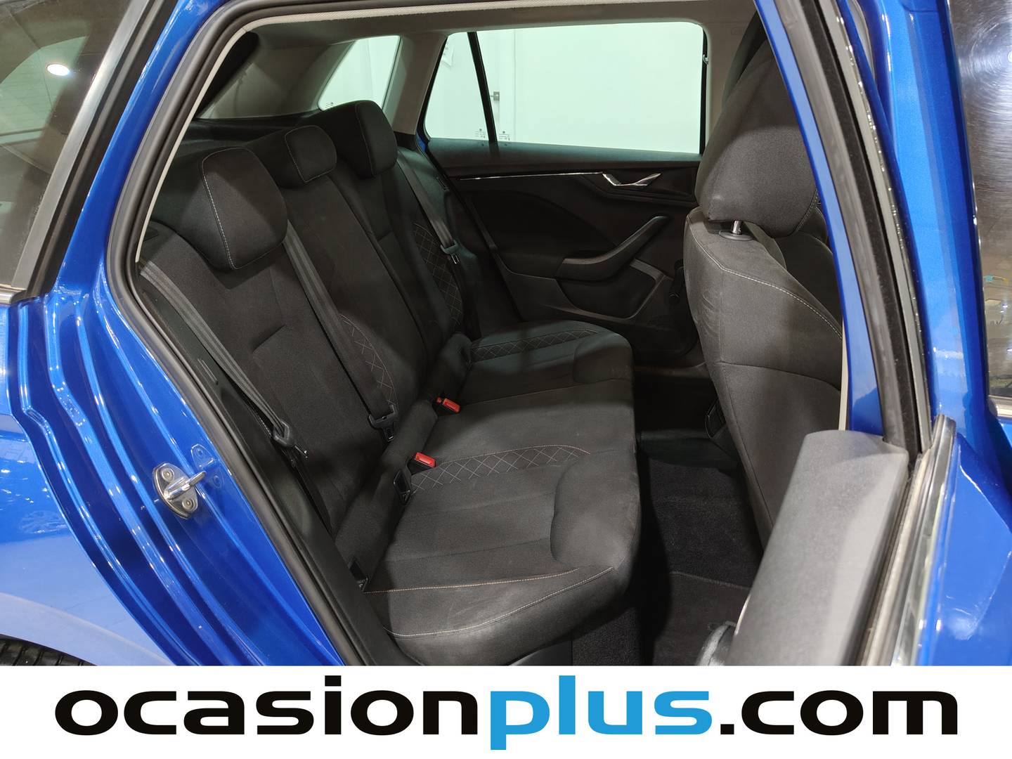 Foto Skoda Kamiq Skoda Kamiq 1.0 TSI Emotion (110 CV)