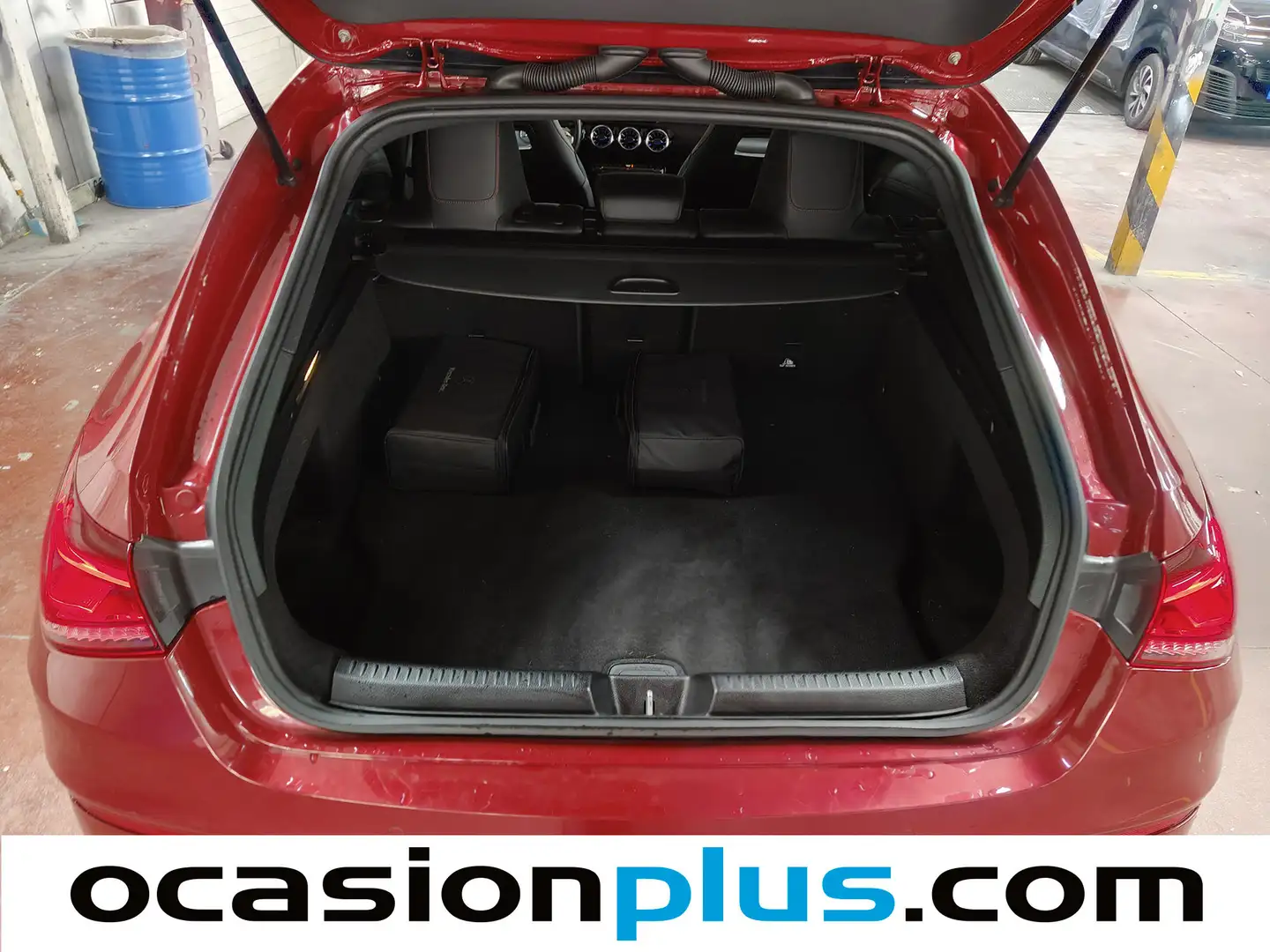 Foto Mercedes CLA Mercedes-Benz CLA Shooting Brake CLA 250 e (218 CV) Pack AMG