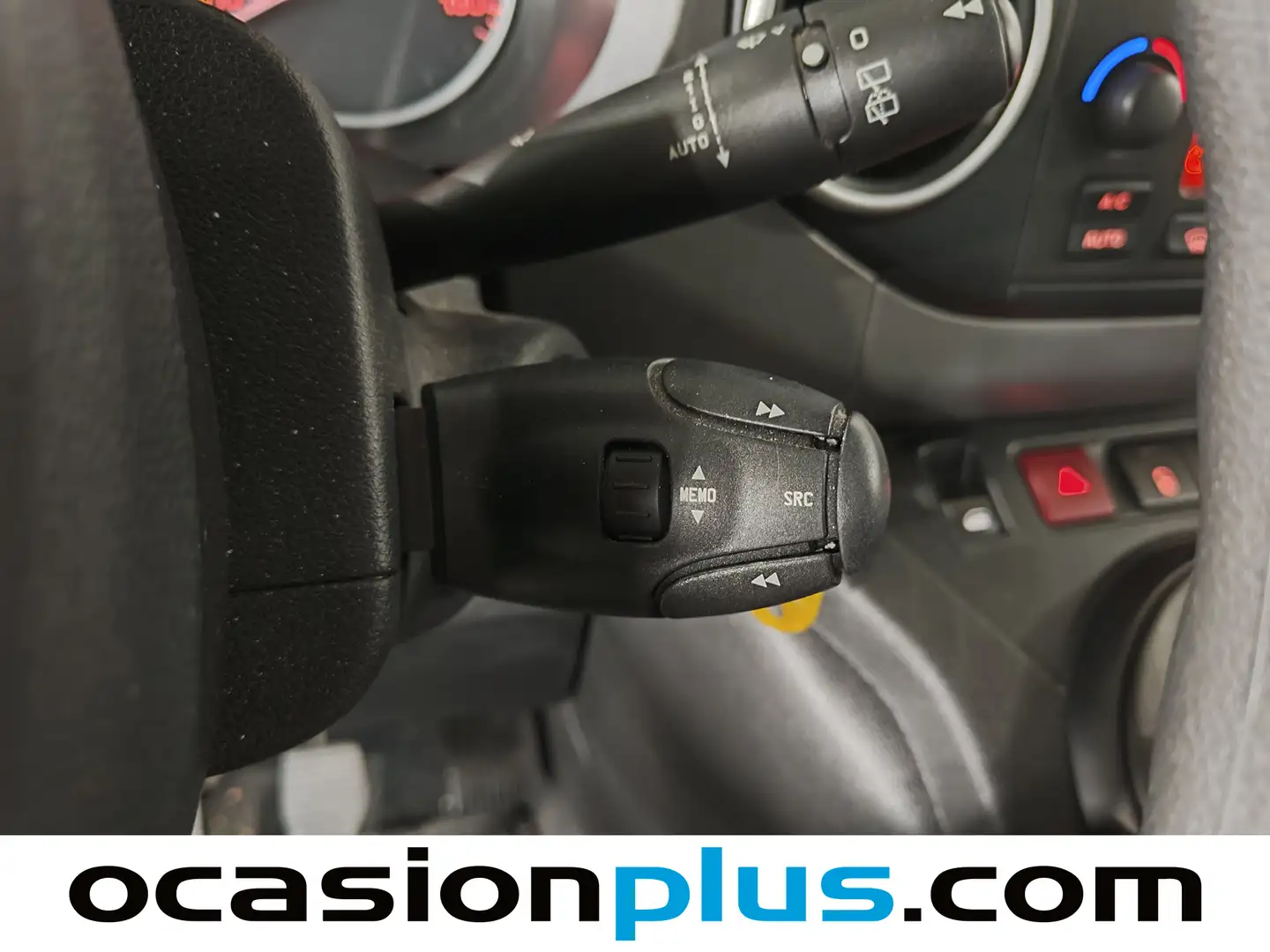 Foto Citroën Berlingo Citroen Berlingo Combi PureTech 110 20 Aniversario (110 CV)