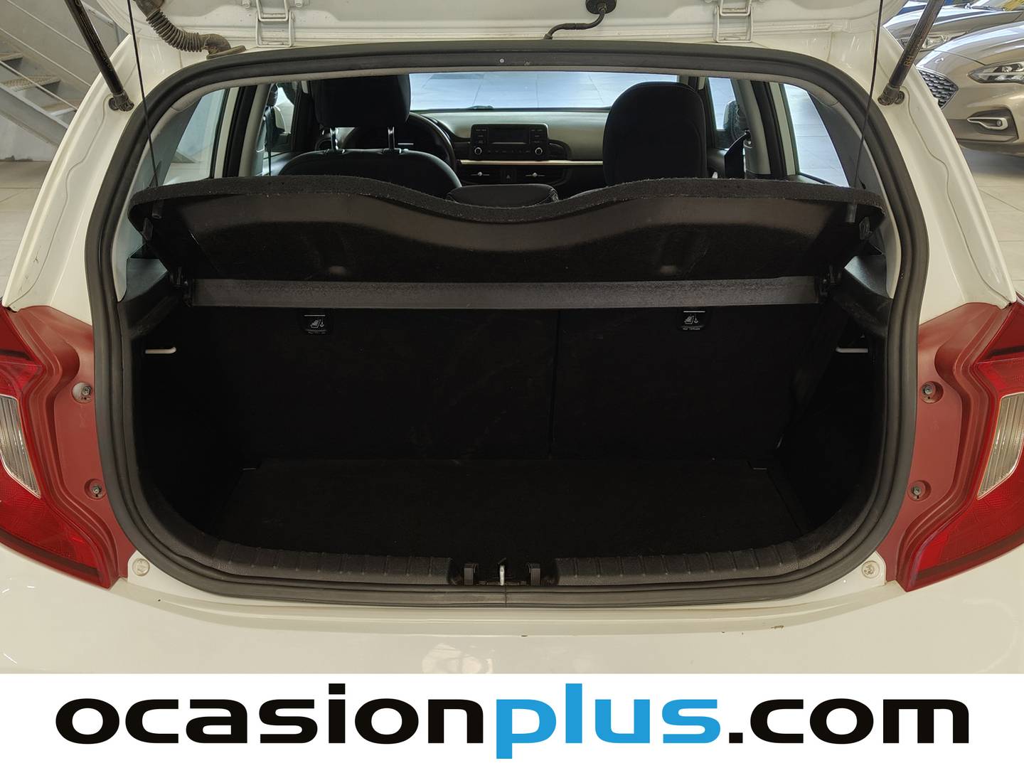 Fotos maletero KIA Picanto KIA Picanto 1.0 DPi Concept Pack Comfort (67 CV)