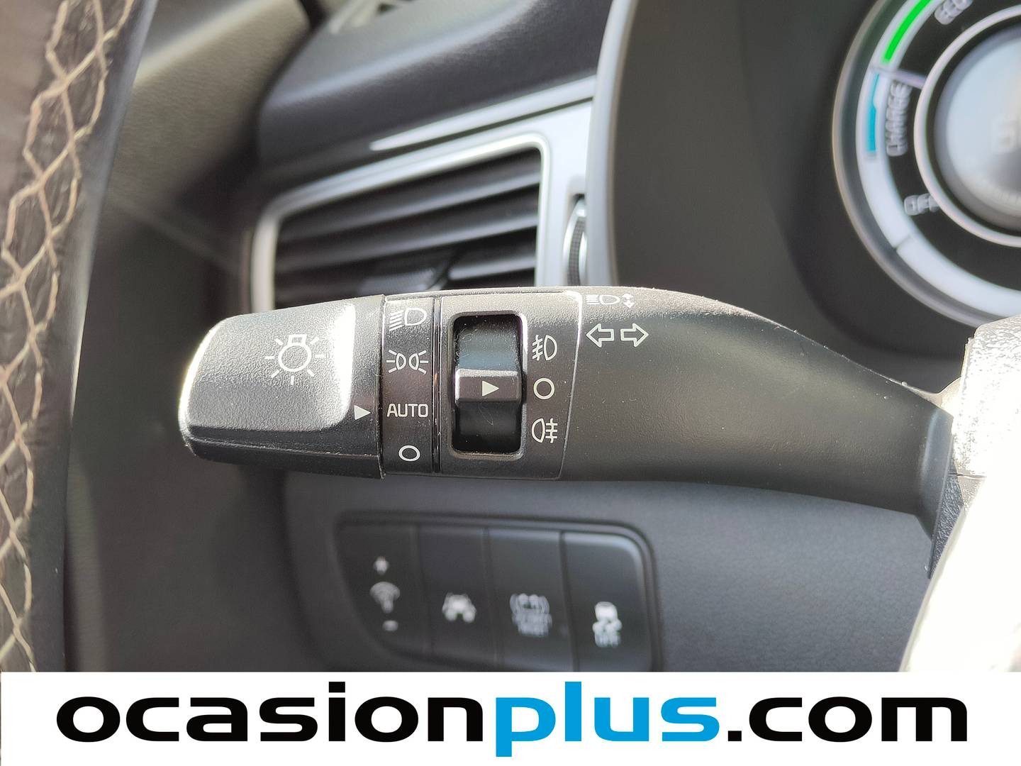 Paquetes del KIA Niro Kia Niro 1.6 GDi HEV Híbrido Emotion (141 CV)