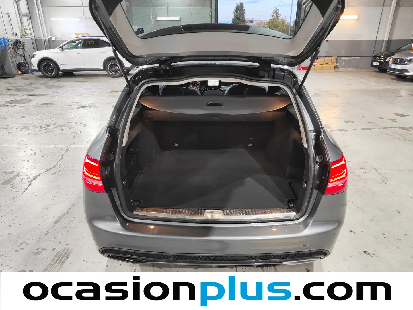 Foto Mercedes Clase C Mercedes-Benz Clase C Estate 220 d (170 CV) Pack AMG