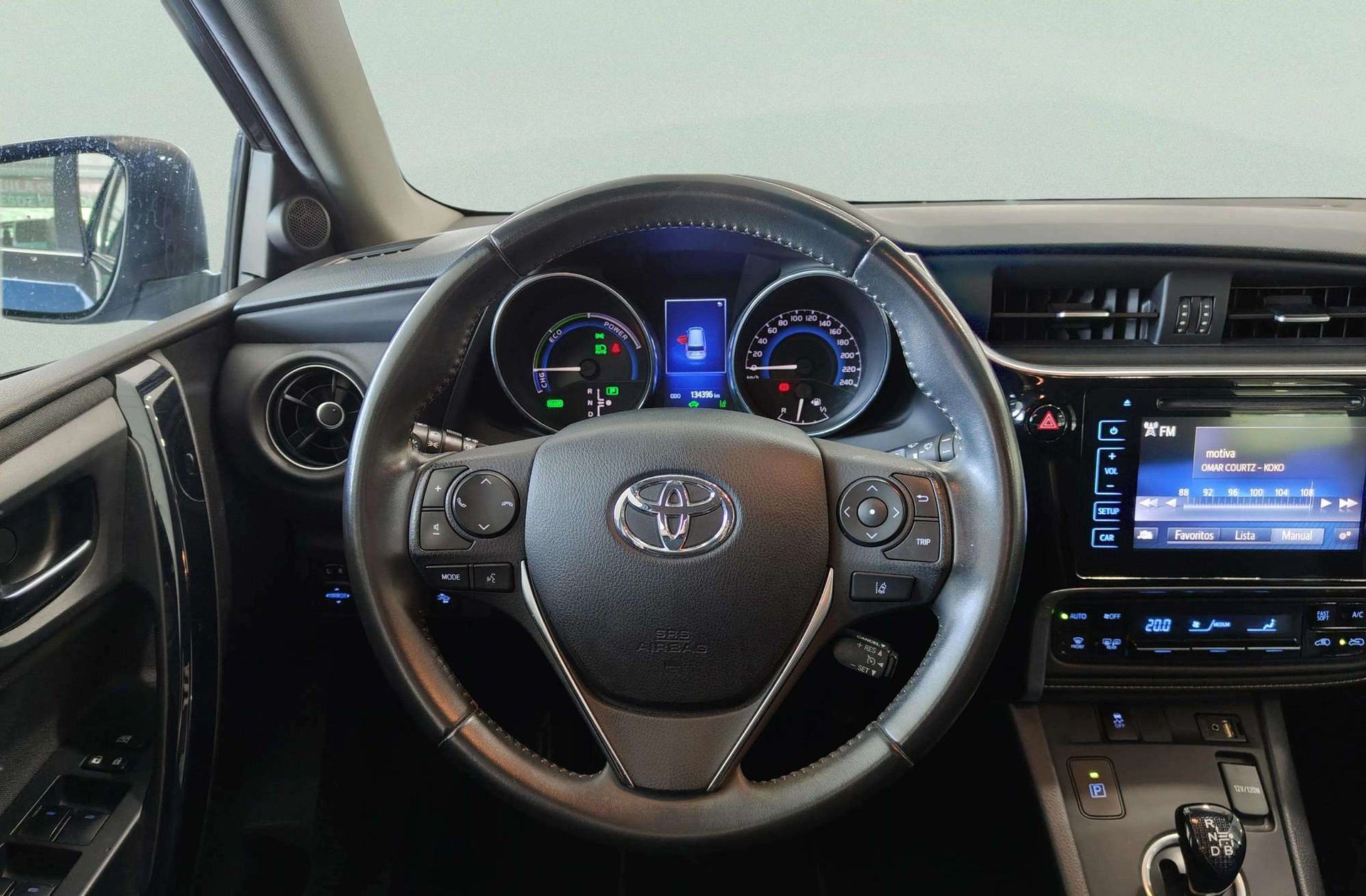 Toyota Auris 140H Touring Sports Active - foto 21