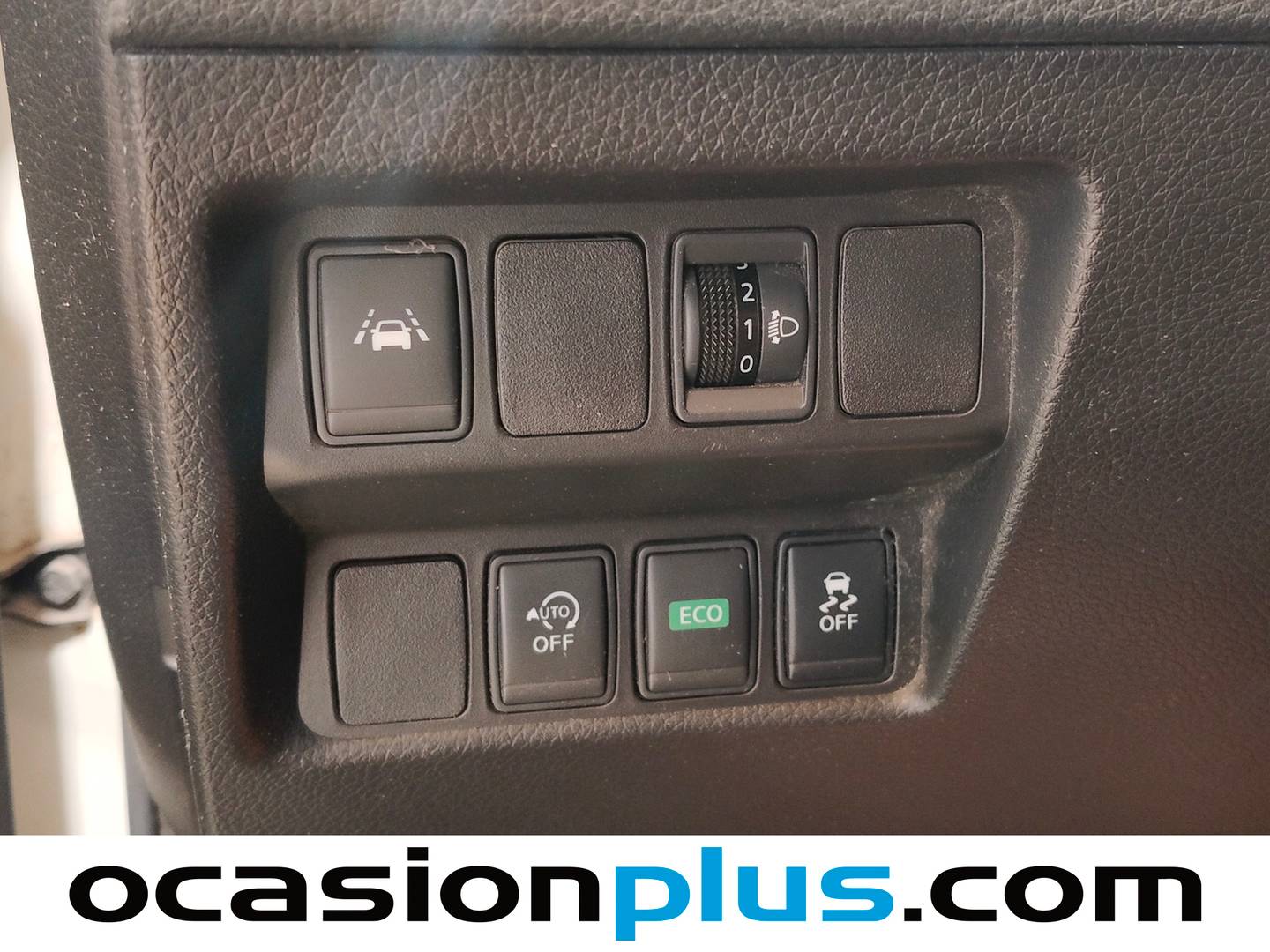 Extras del Nissan QASHQAI Nissan Qashqai DIG-T 115 Acenta 4x2 XTronic (115 CV)