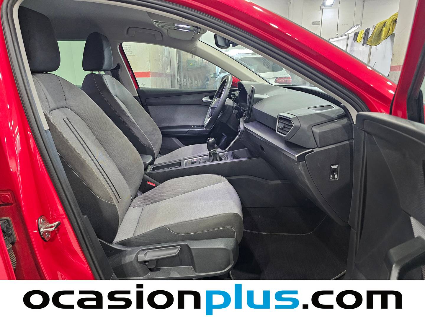 Foto Seat León SEAT León ST 2.0 TDI S&S Style XL (115 CV)