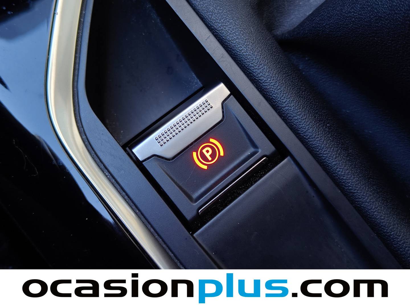 Foto Peugeot 3008 Peugeot 3008 BlueHDI 130 S&S Allure (130 CV)