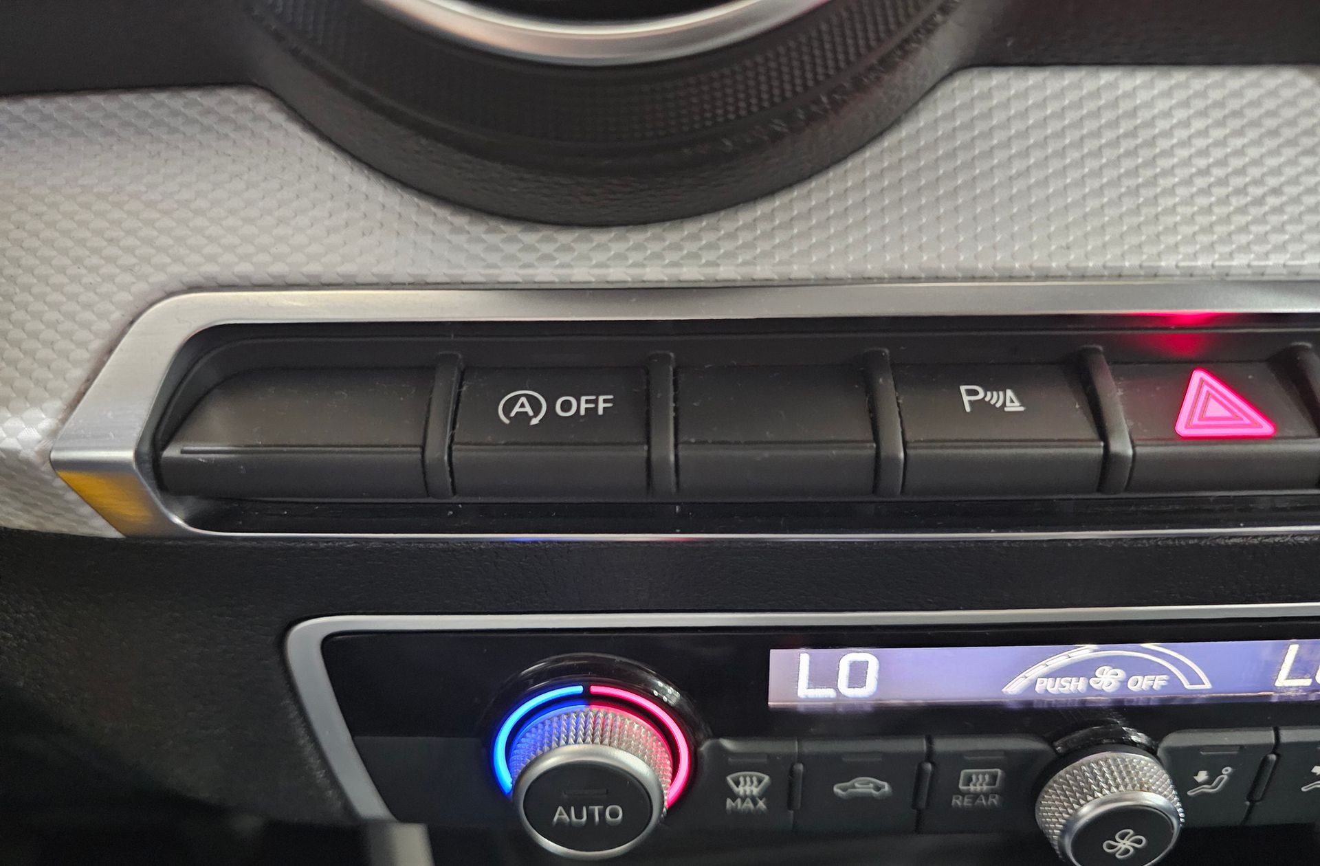 Audi Q2 design 30 TFSI - foto 13