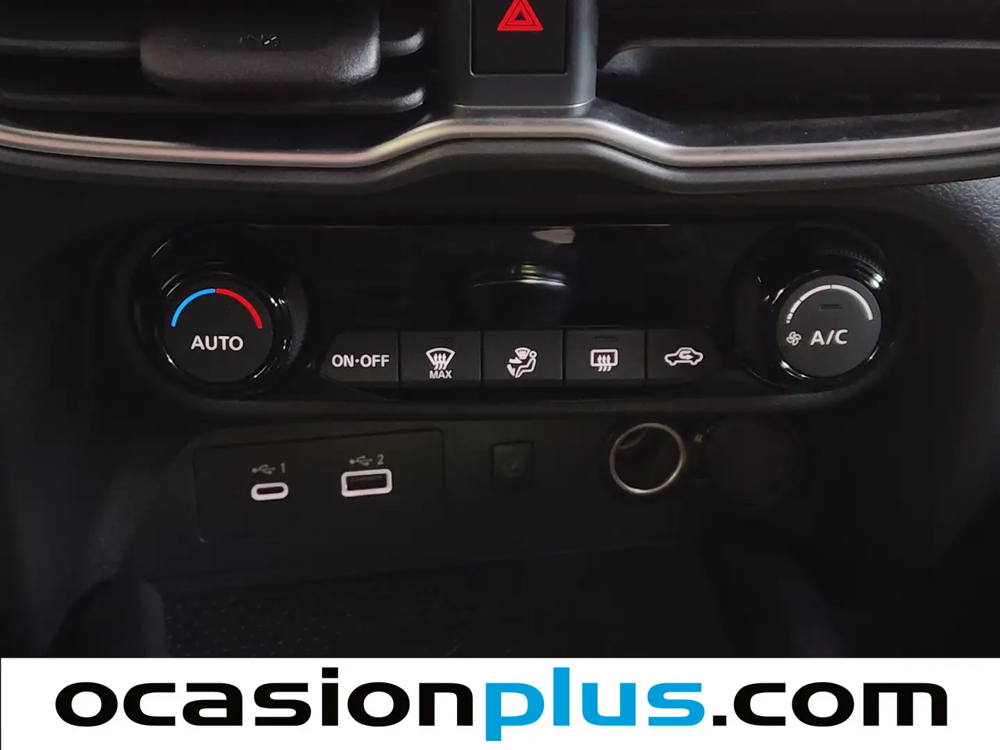 Foto Nissan JUKE Nissan Juke DIG-T N-Connecta 4x2 (114 CV)