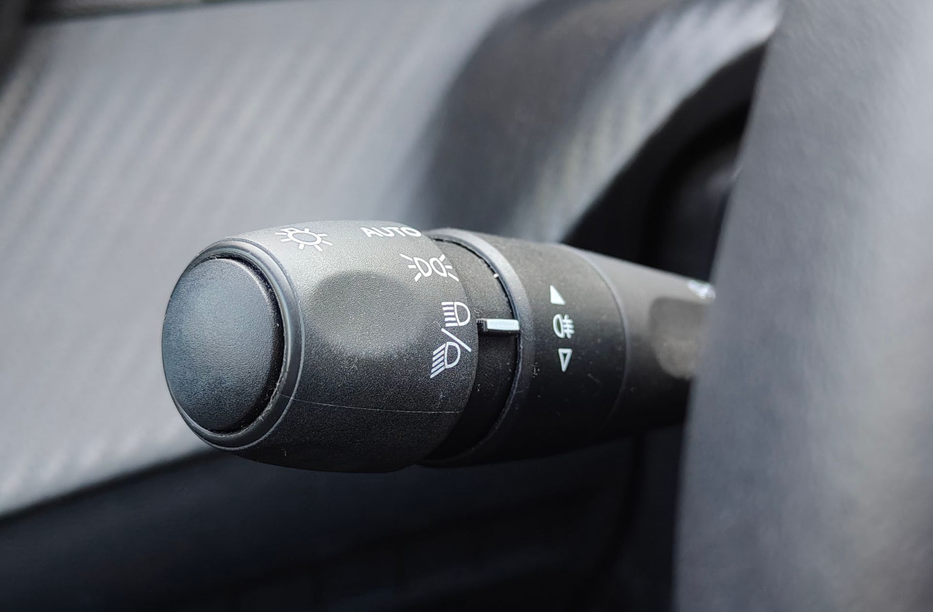 Peugeot 208 Style Hybrid 110 eDCS6 - foto 22
