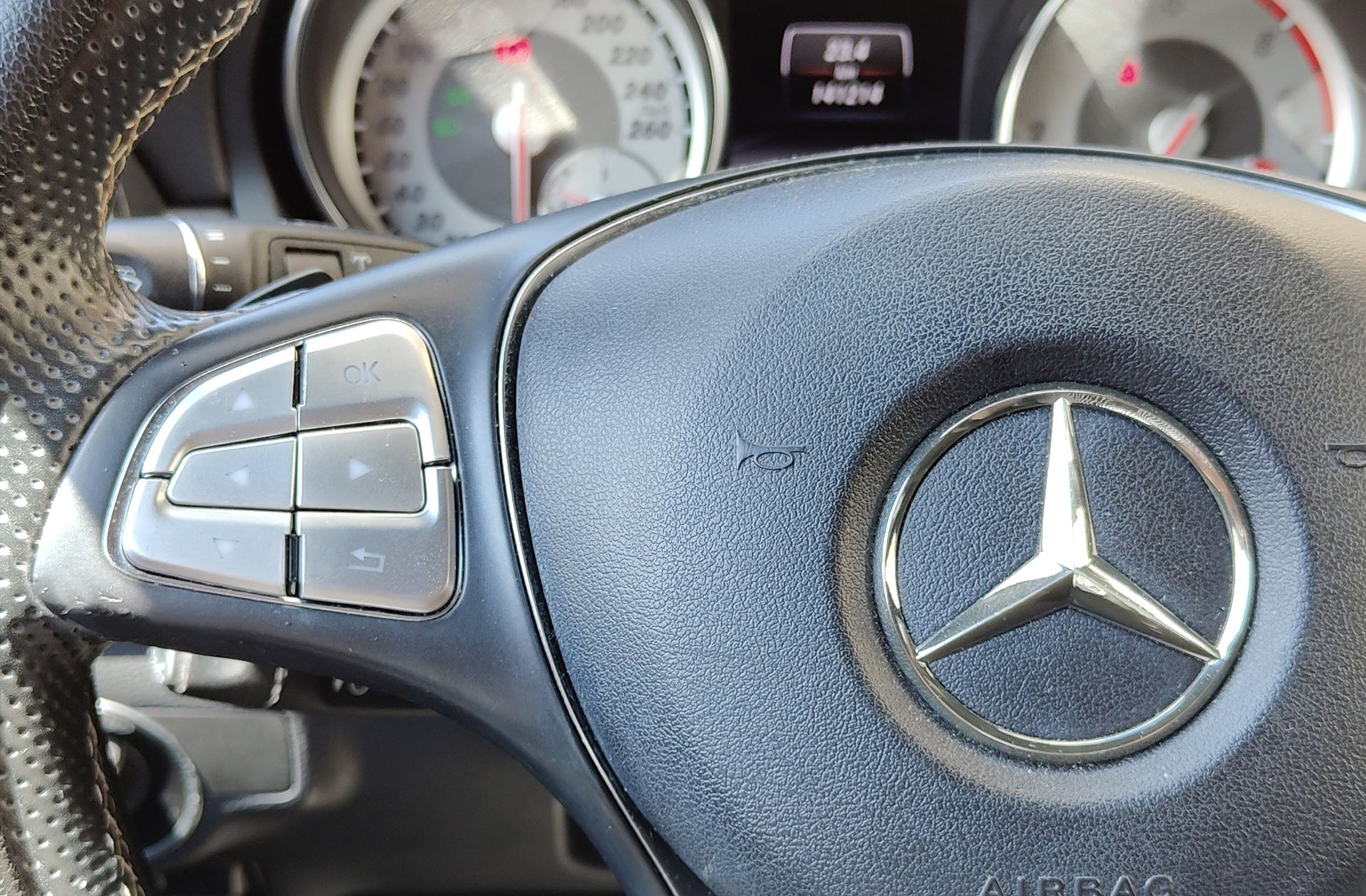 Mercedes-Benz CLA Shooting Brake 200 CDI Urban - foto 24