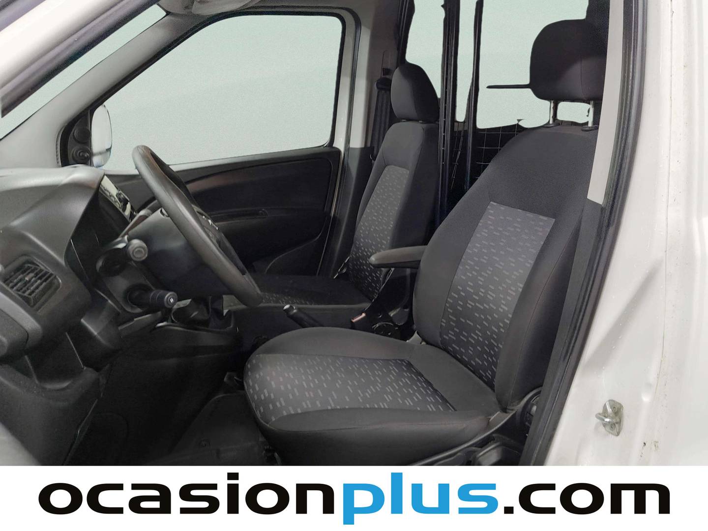 Foto asientos delanteros Opel Combo Opel Combo Cargo 1.3 CDTI L2H1 Incrementada (95 CV)