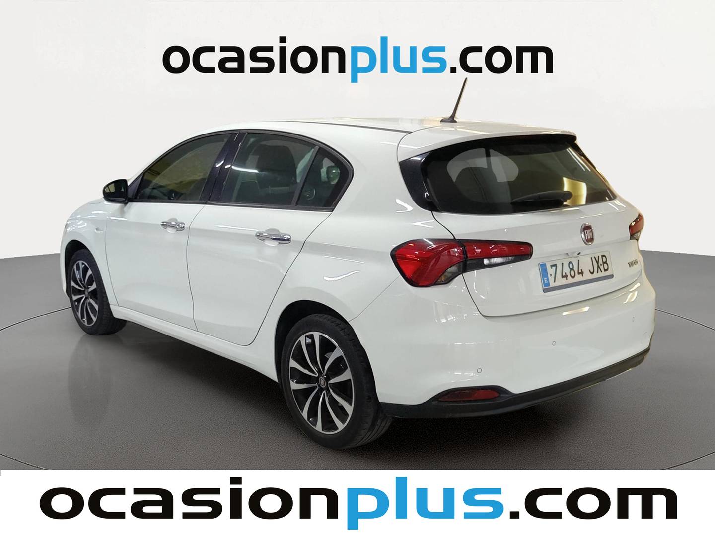 Foto trasera Fiat Tipo Fiat Tipo 1.6 Multijet Lounge DDCT (120 CV) izquierda