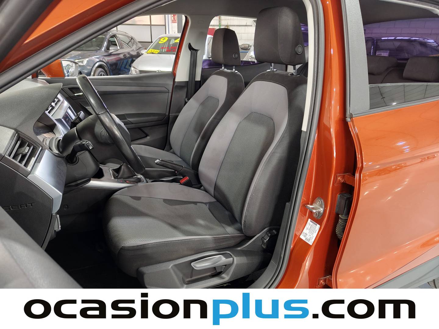 Foto asientos delanteros Seat Arona Seat Arona 1.0 TSI Ecomotive S&S Style (115 CV)