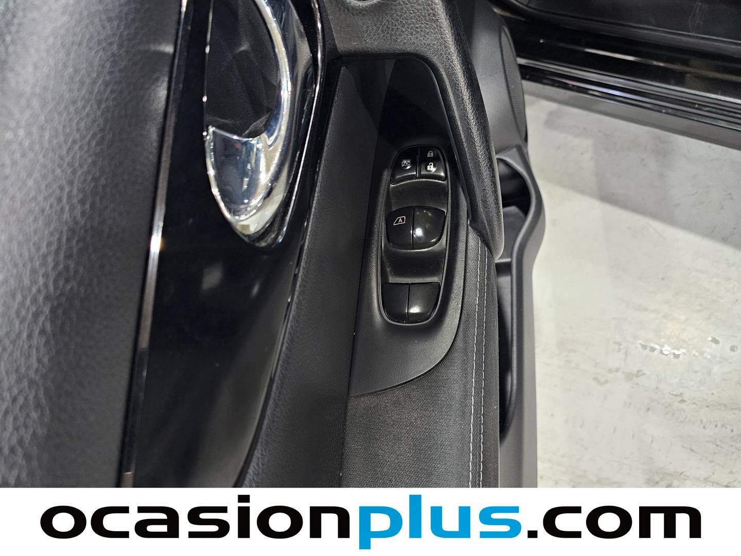 Foto Nissan QASHQAI Nissan Qashqai 1.6 dCi S&S 360 4x2 XTRONIC (130 CV)