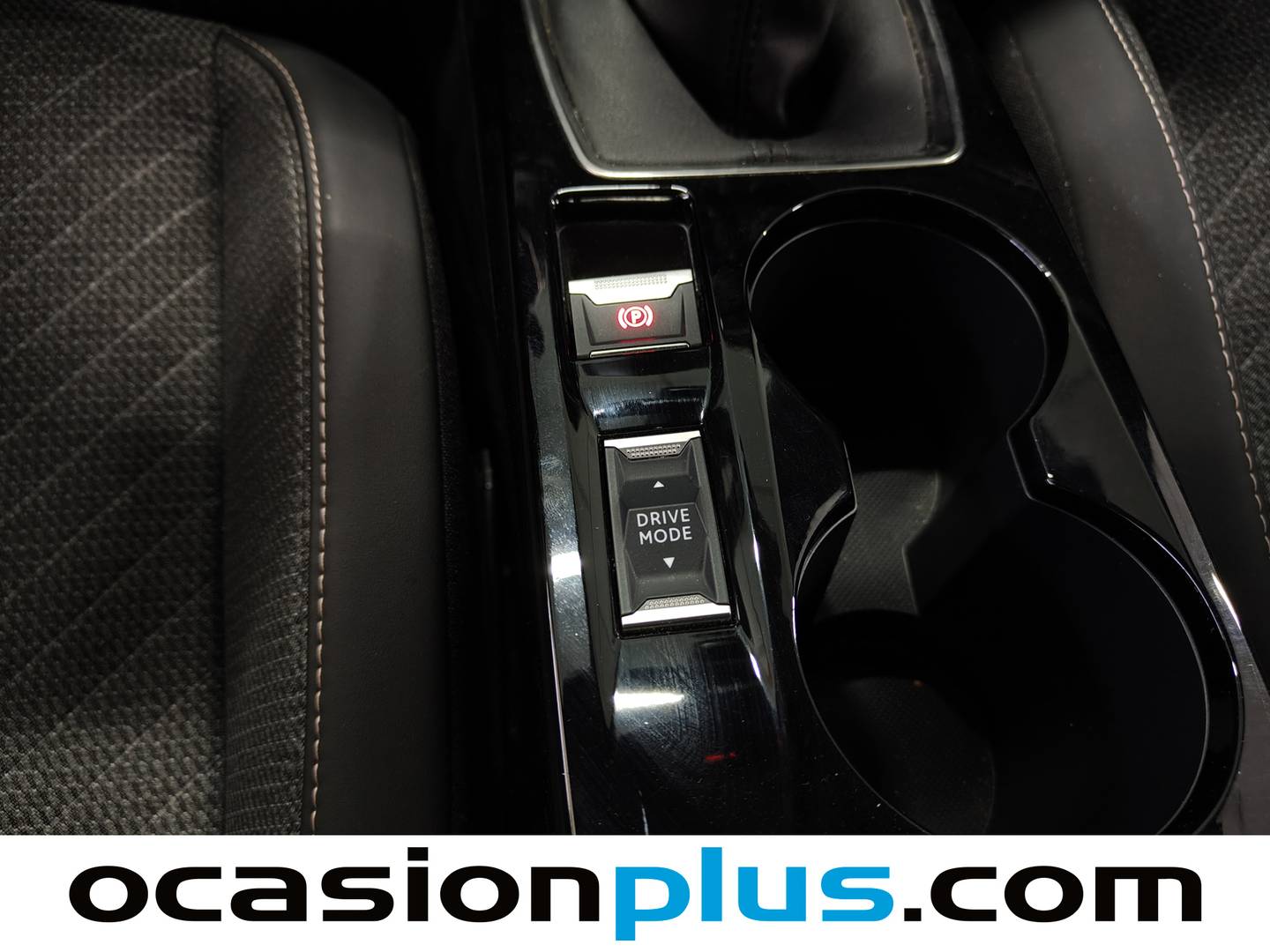 Foto Peugeot 2008 Peugeot 2008 PureTech 100 S&S Allure  (100 CV)