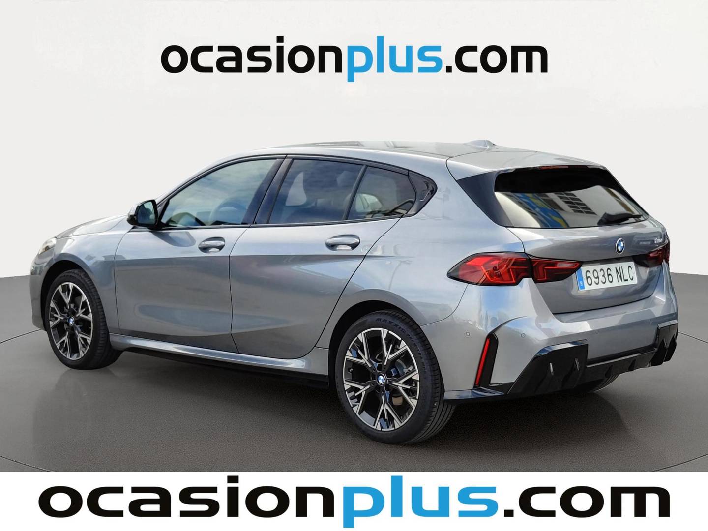 Foto trasera BMW Serie 1 BMW Serie 1 118d (150 CV) Pack M izquierda