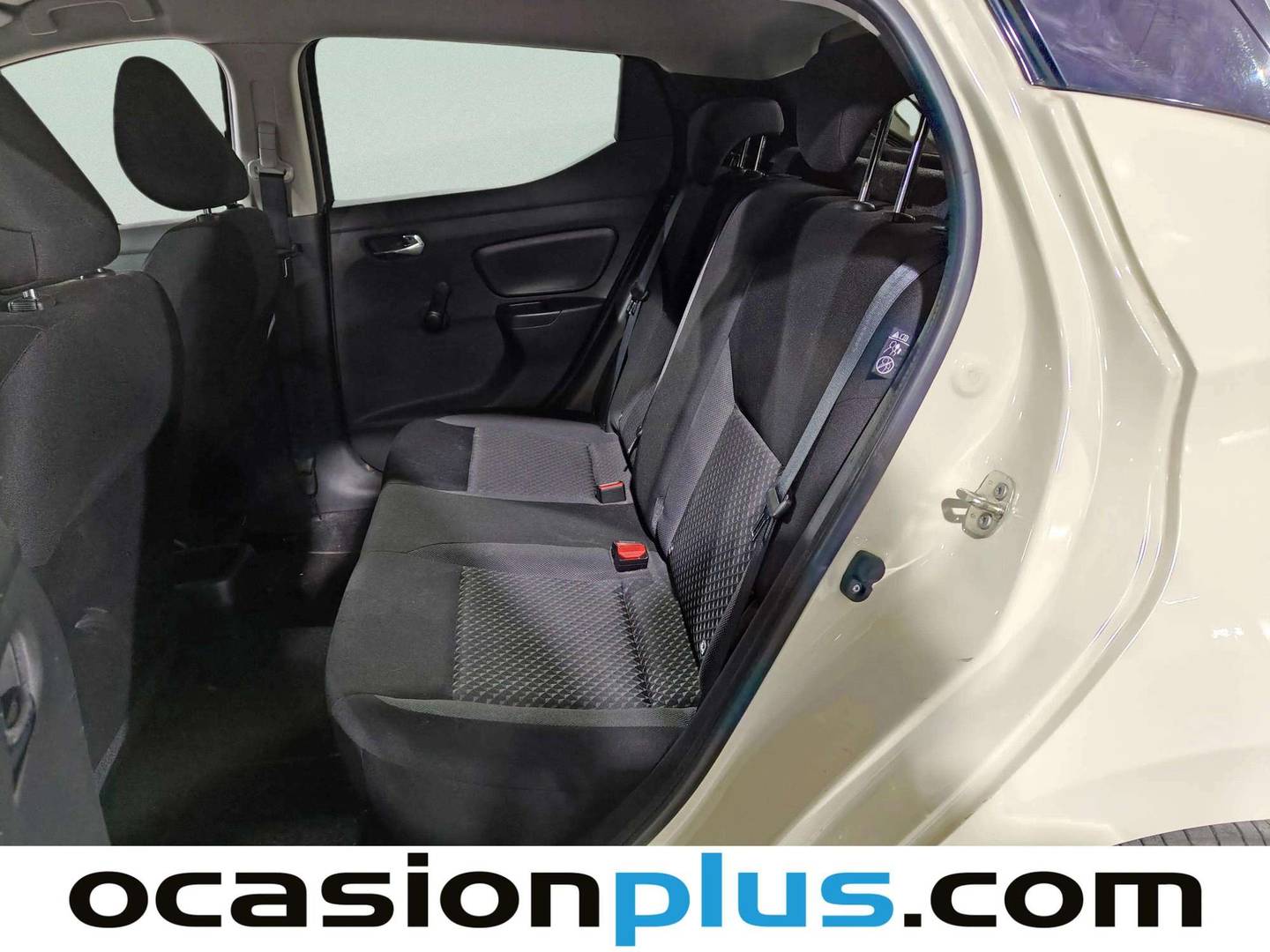 Foto asientos traseros Nissan Micra Nissan Micra IG-T 100 Acenta (100 CV)