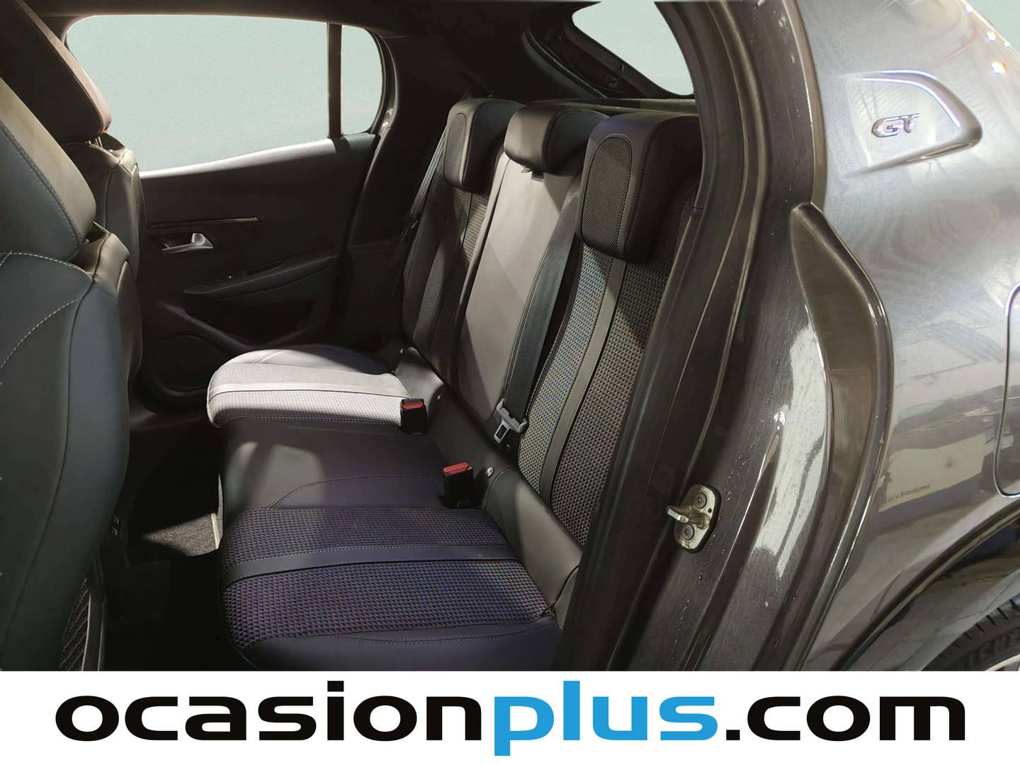 Foto Peugeot 208 Peugeot 208 BlueHDi 100 GT (100 CV)