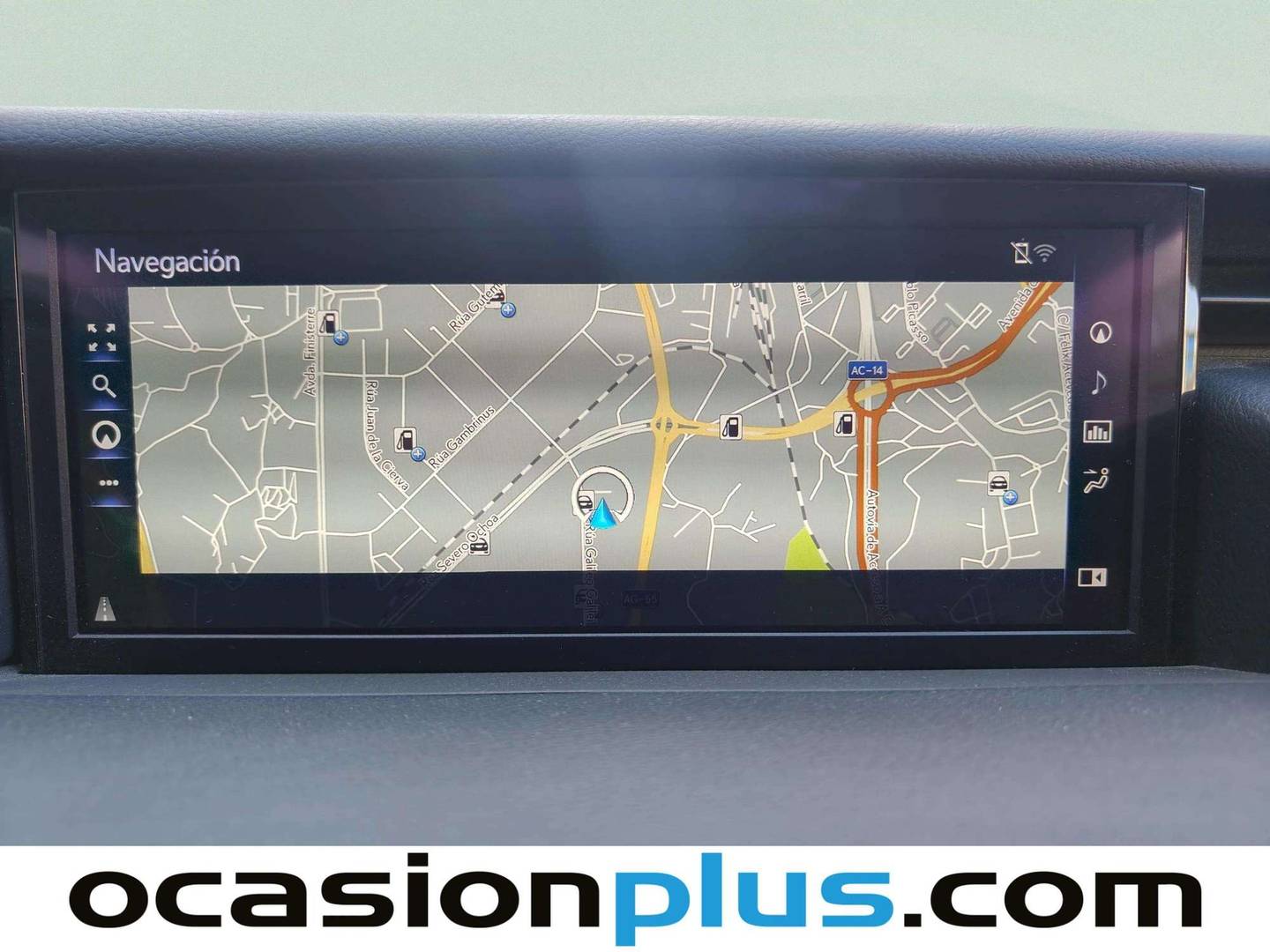 Acabados Lexus RC Lexus RC RC 300h Executive Navi NEDC (223 CV)