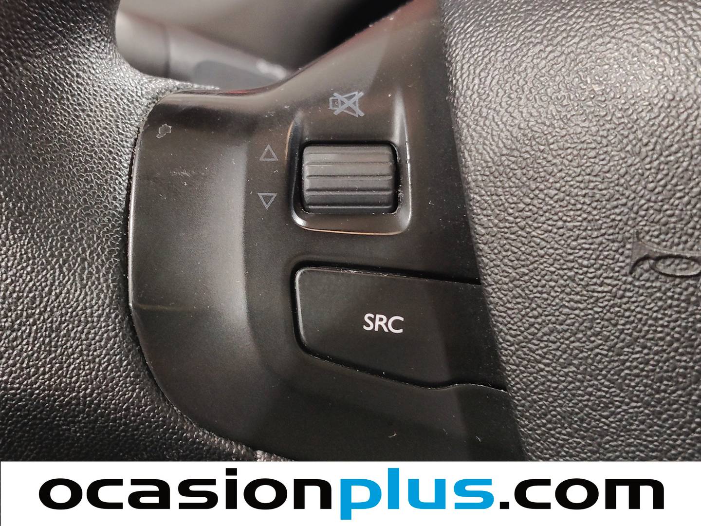 Extras y acabados del Peugeot 208 Peugeot 208 1.4 HDi Business Line (68 CV)