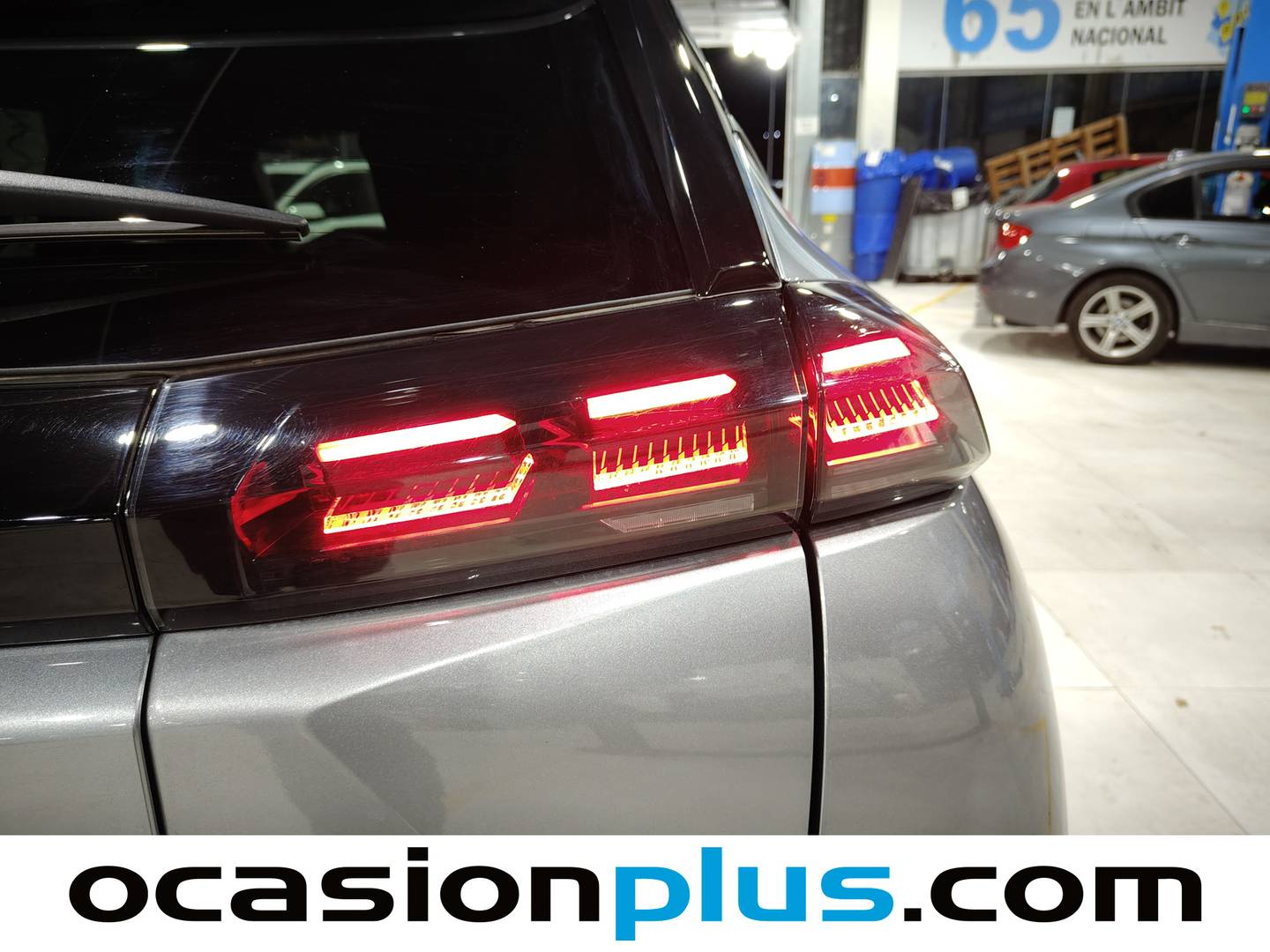 Foto Peugeot 2008 Peugeot 2008 Allure Hybrid eDCS6 (145 CV)