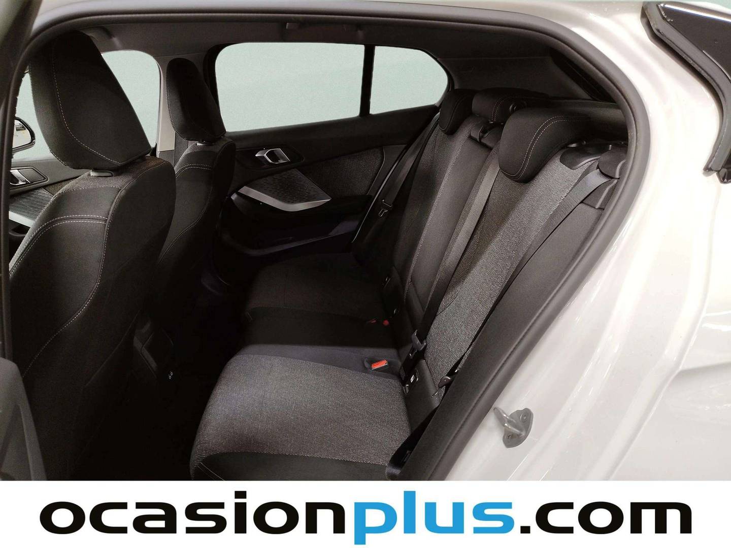 Foto asientos traseros BMW Serie 1 BMW Serie 1 120d  Pack M (163 CV)