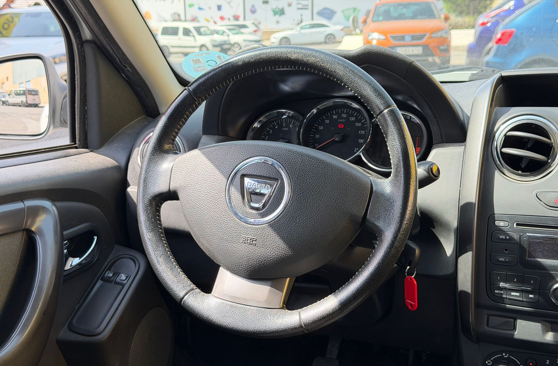 Dacia Duster Laureate dCi - foto 21