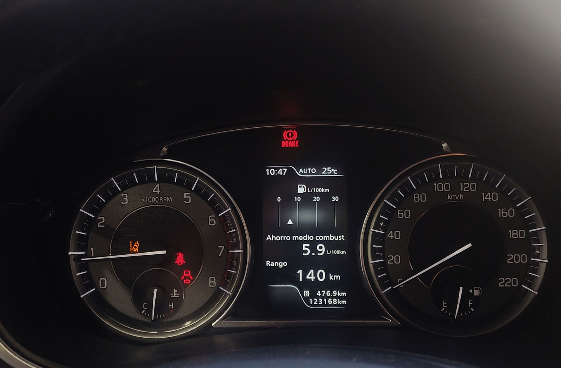 Suzuki Vitara 1.0 Turbo GLE 4WD - foto 22