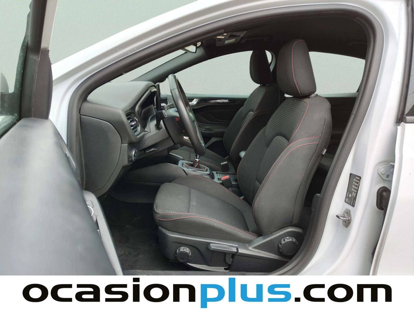 Foto Ford Focus Ford Focus 1.0 Ecoboost MHEV ST-Line (125 CV)