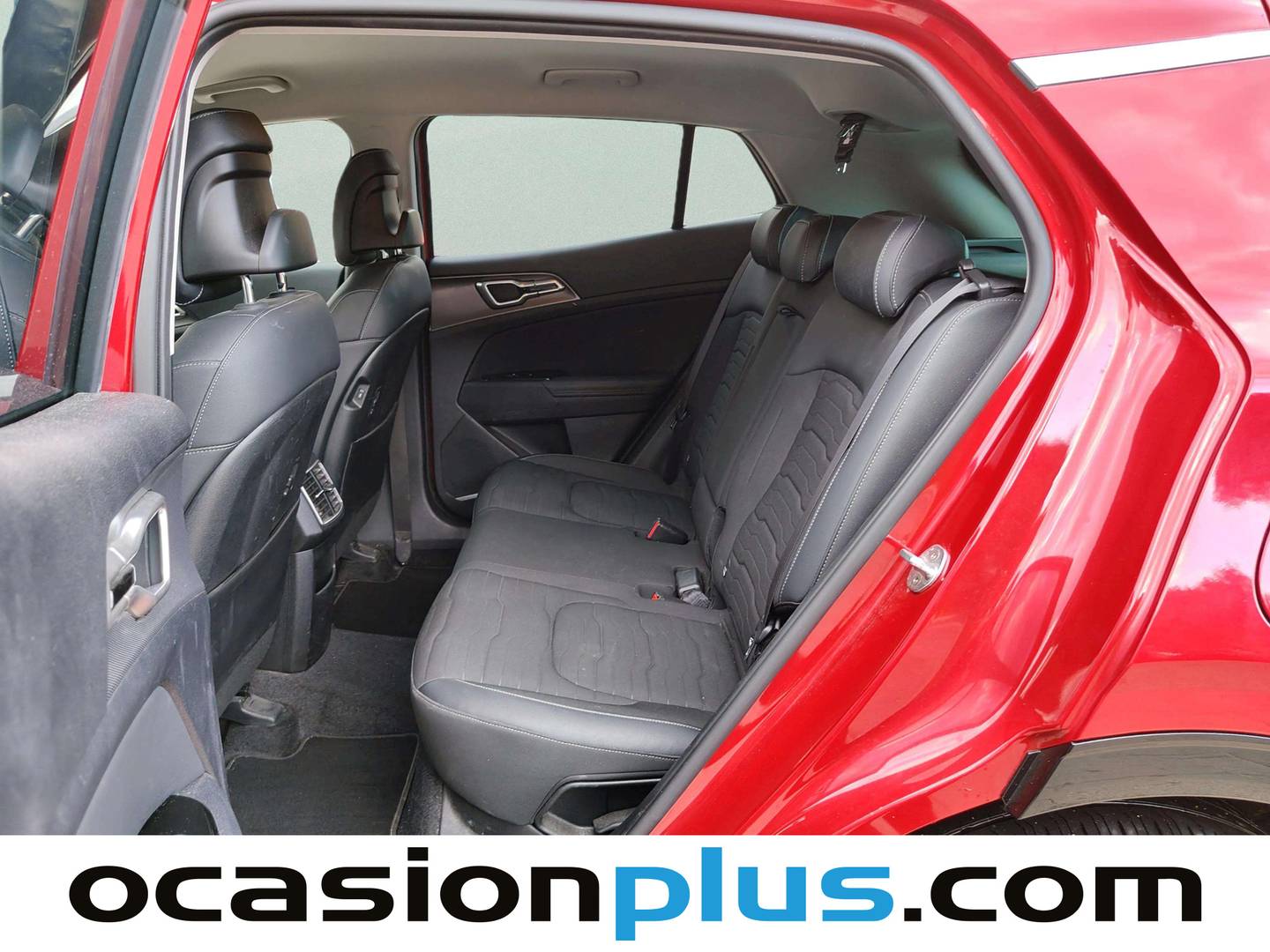 Foto asientos traseros KIA Sportage KIA Sportage 1.6 T-GDi MHEV Tech 4x2 DCT (150 CV)