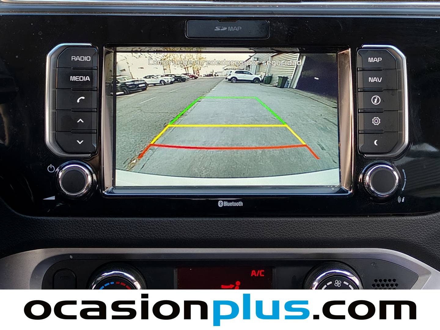 Extras y acabados del KIA Rio Kia Rio 1.2 CVVT x-Tech Eco-Dynamics (84 CV)