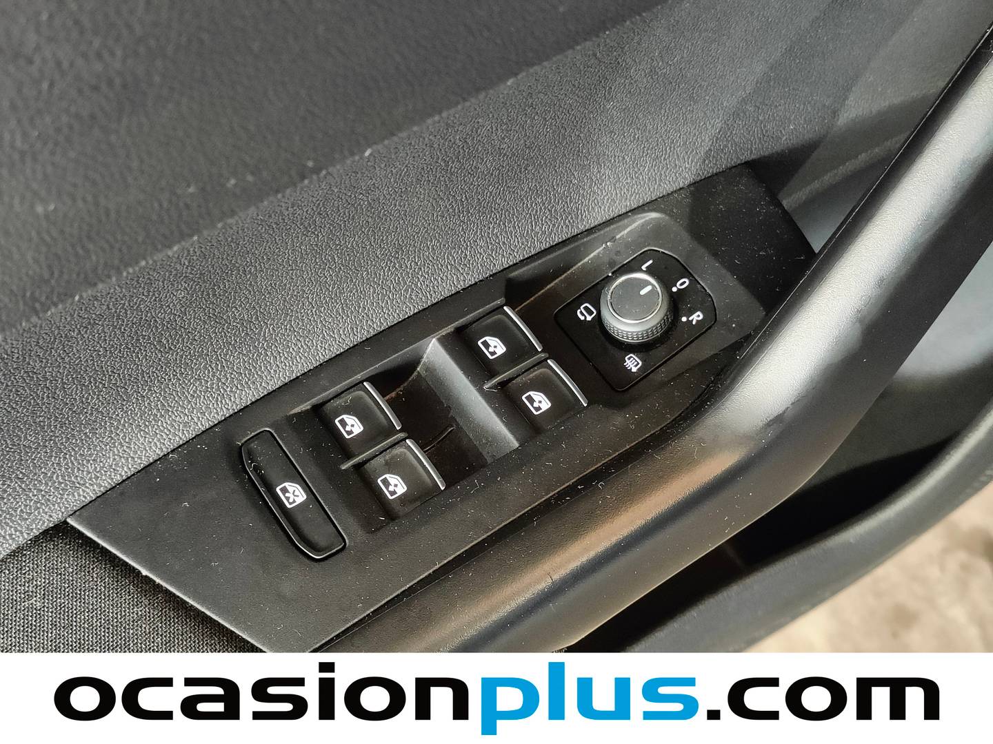 Foto Volkswagen Taigo Volkswagen Taigo R-Line 1.0 TSI (110 CV) DSG