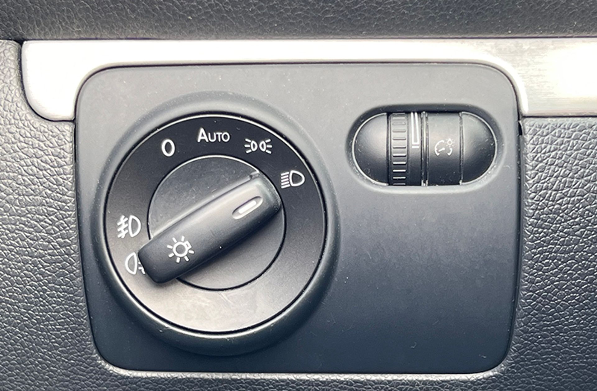 Volkswagen Eos Excellence 2.0 TDI DSG - foto 23