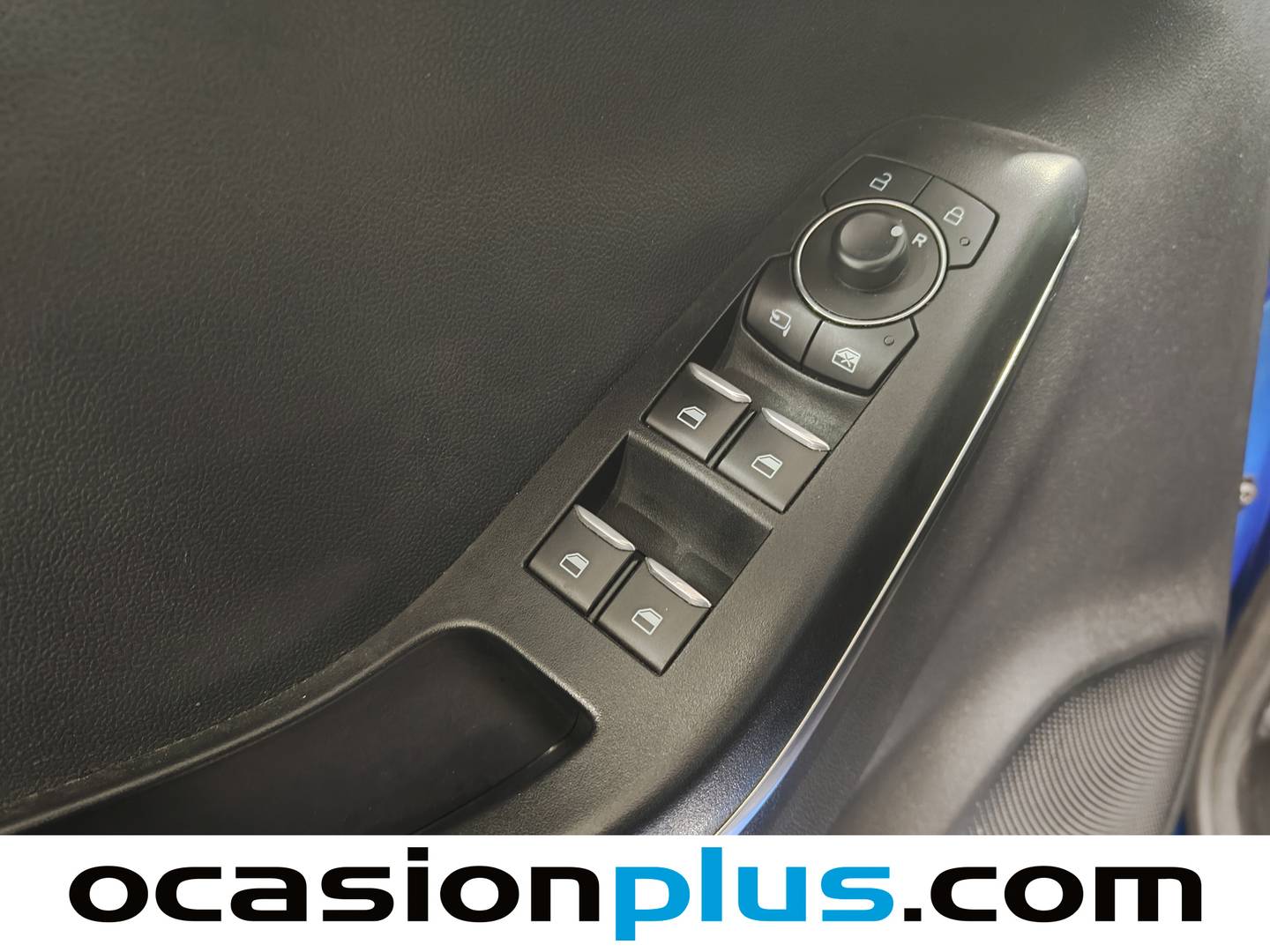 Foto Ford Puma Ford Puma 1.0 EcoBoost MHEV ST-Line  (125 CV)