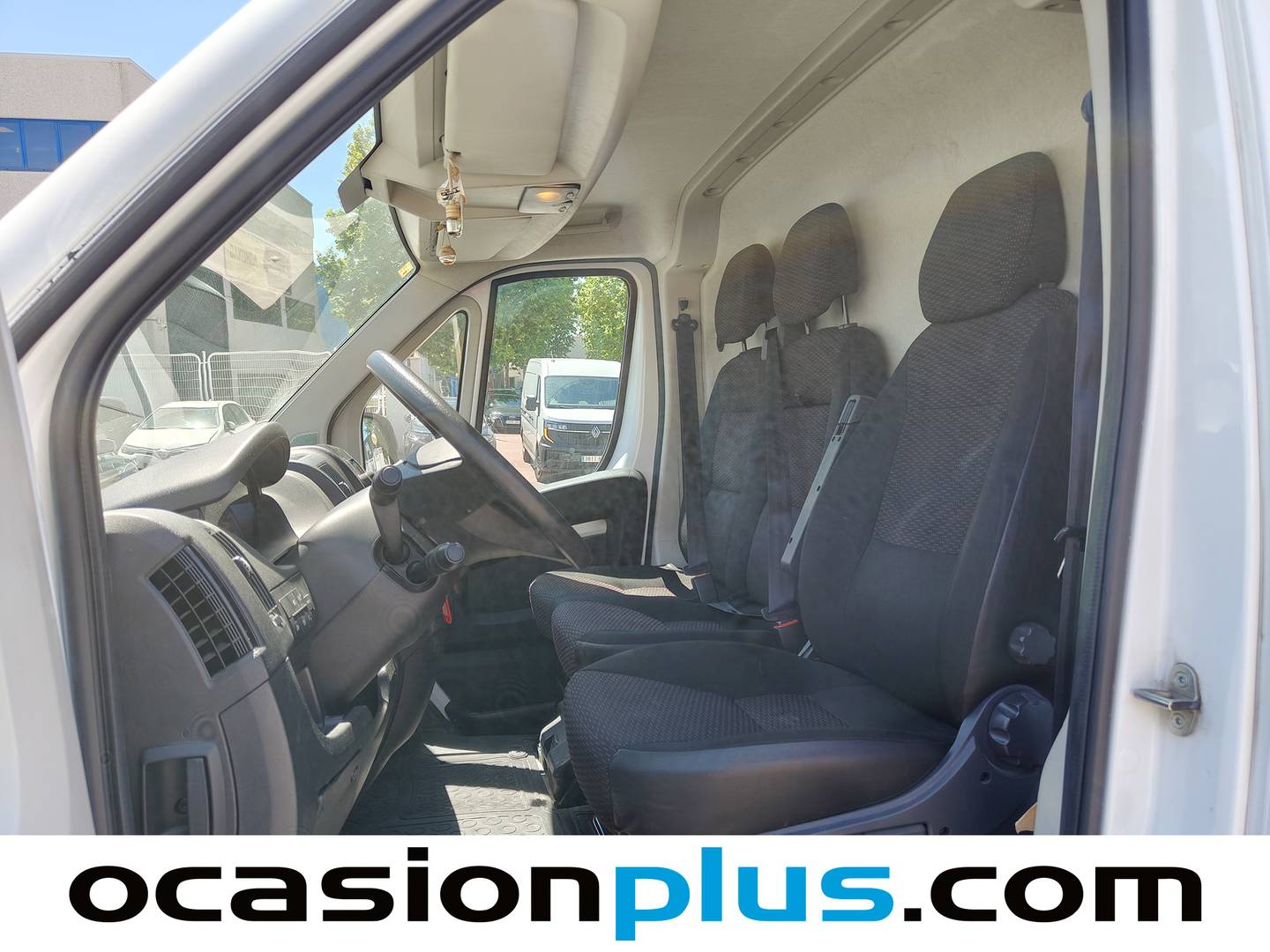 Foto asientos delanteros Peugeot Boxer Peugeot Boxer Furgon BlueHDi 140 S&S 335 L3H2 (140 CV)