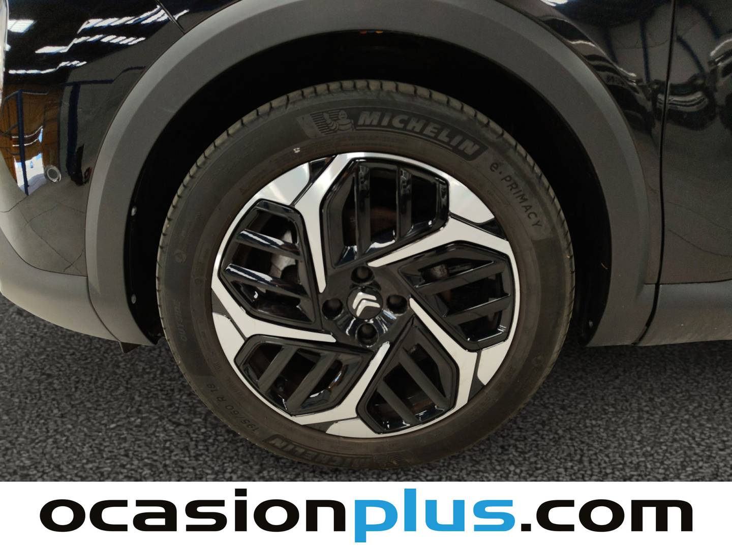 Foto Citroën C4 X Citroen C4 X 1.2 PureTech 130 S&S Shine EAT8 (131 CV)