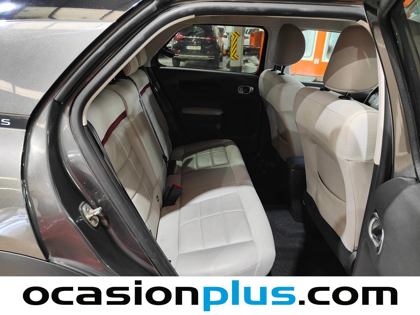 Foto Citroën C4 Cactus Citroen C4 Cactus BlueHDi 120 S&S Shine EAT6 (120 CV)