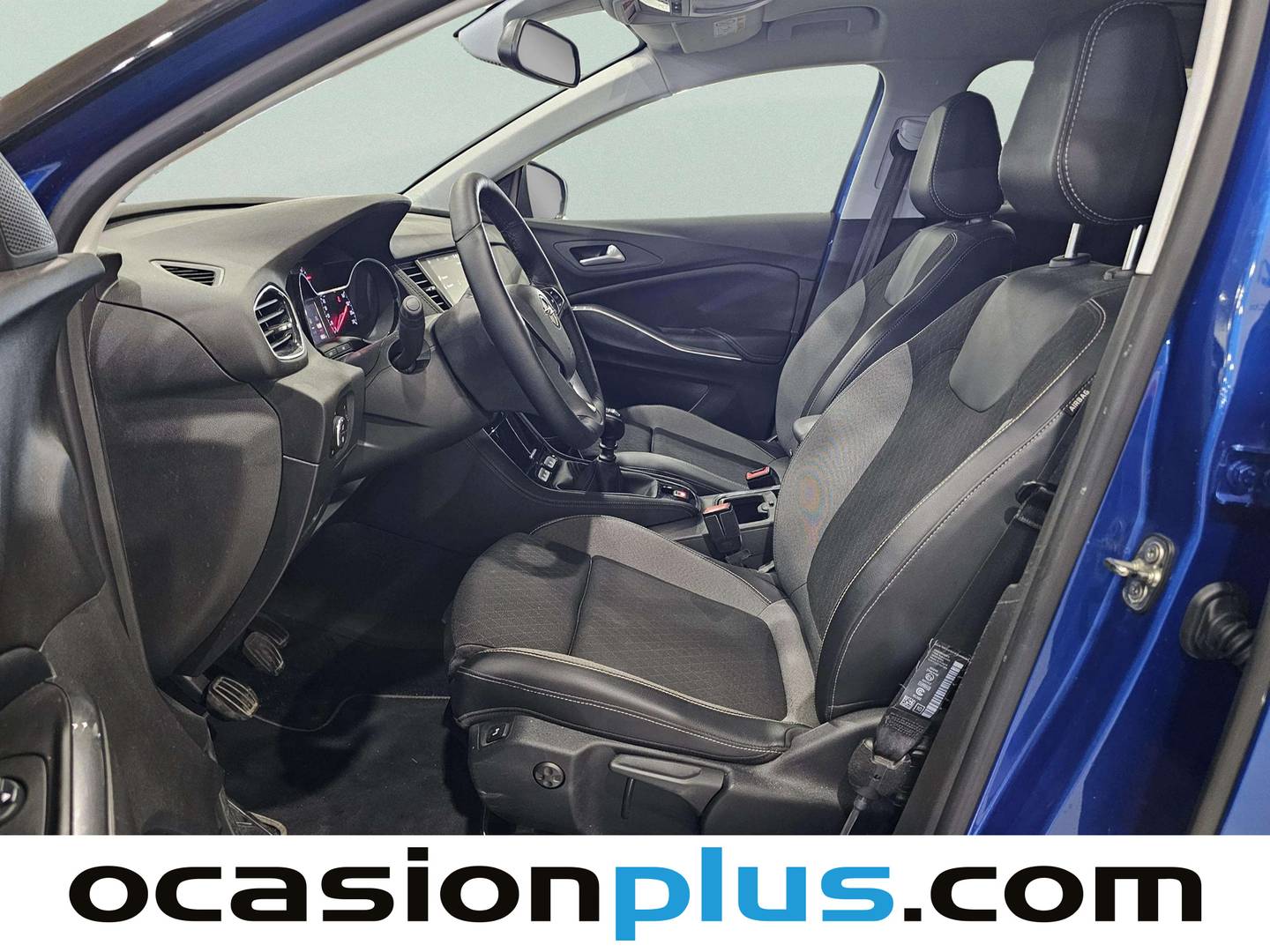 Foto asientos delanteros Opel Grandland X Opel Grandland X 1.2 Turbo Ultimate (130 CV)