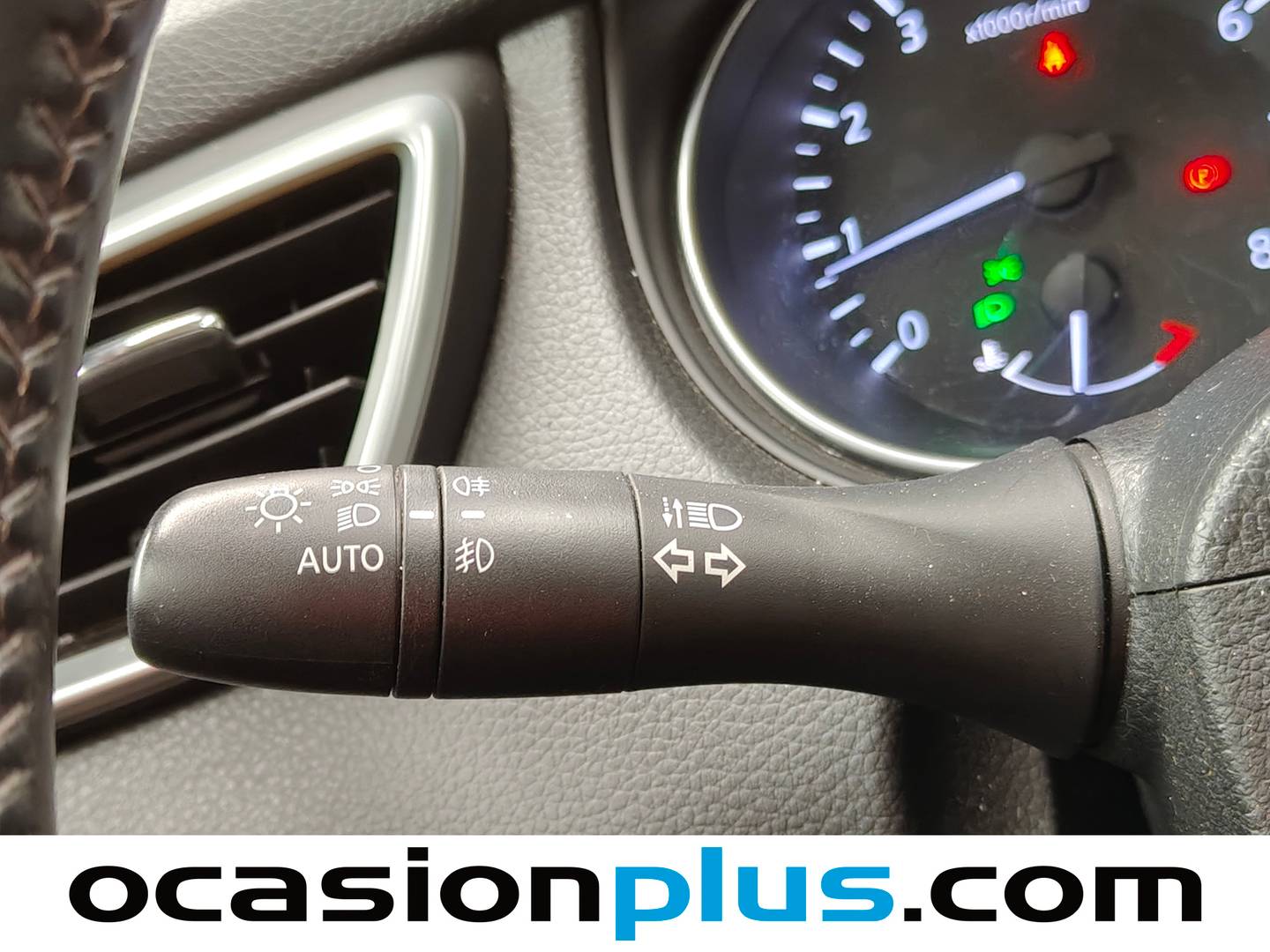 Nissan QASHQAI Nissan Qashqai DIG-T 115 N-Connecta 4x2 (115 CV) de ocasión