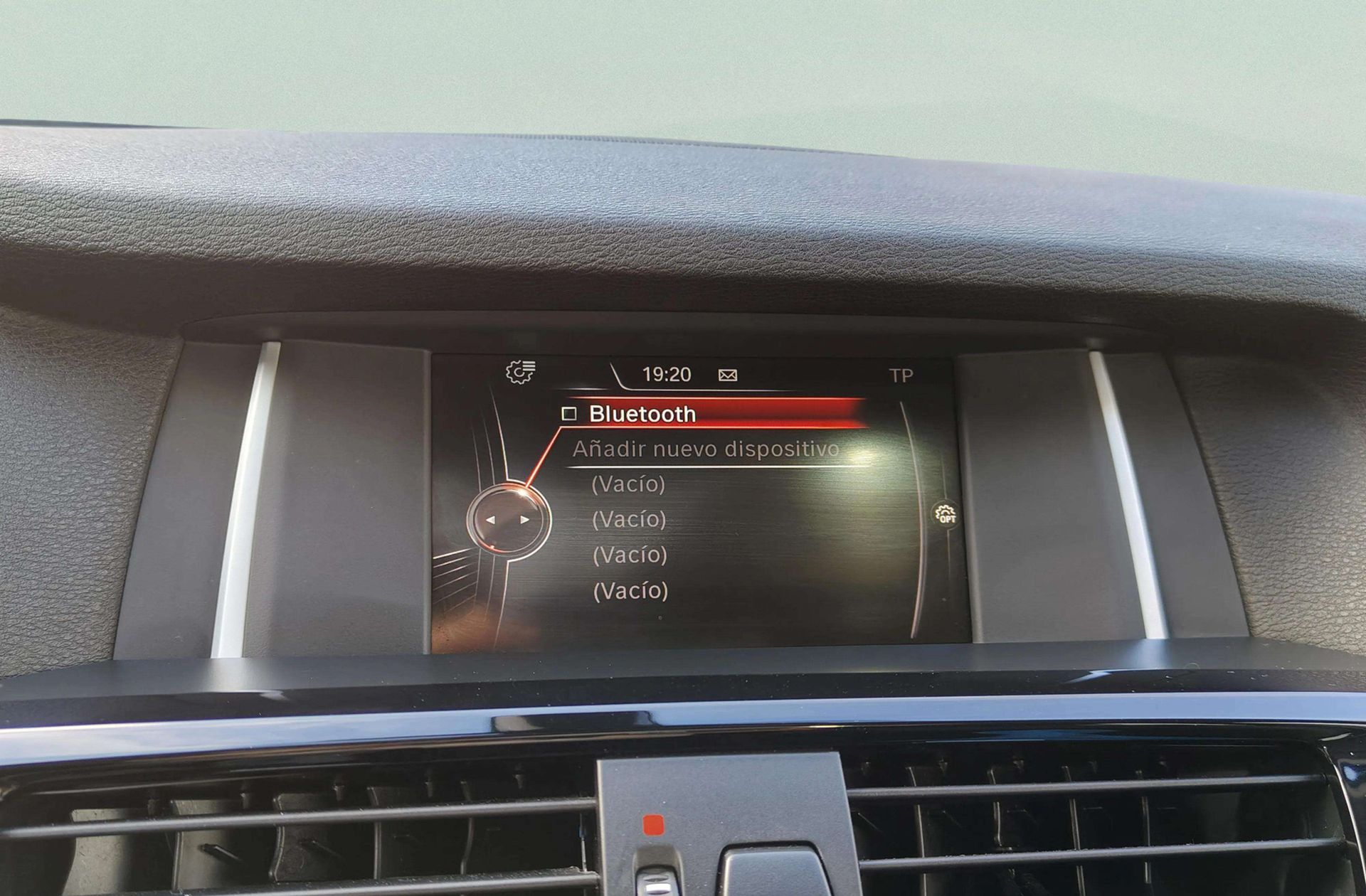BMW X4 xDrive20d - foto 35