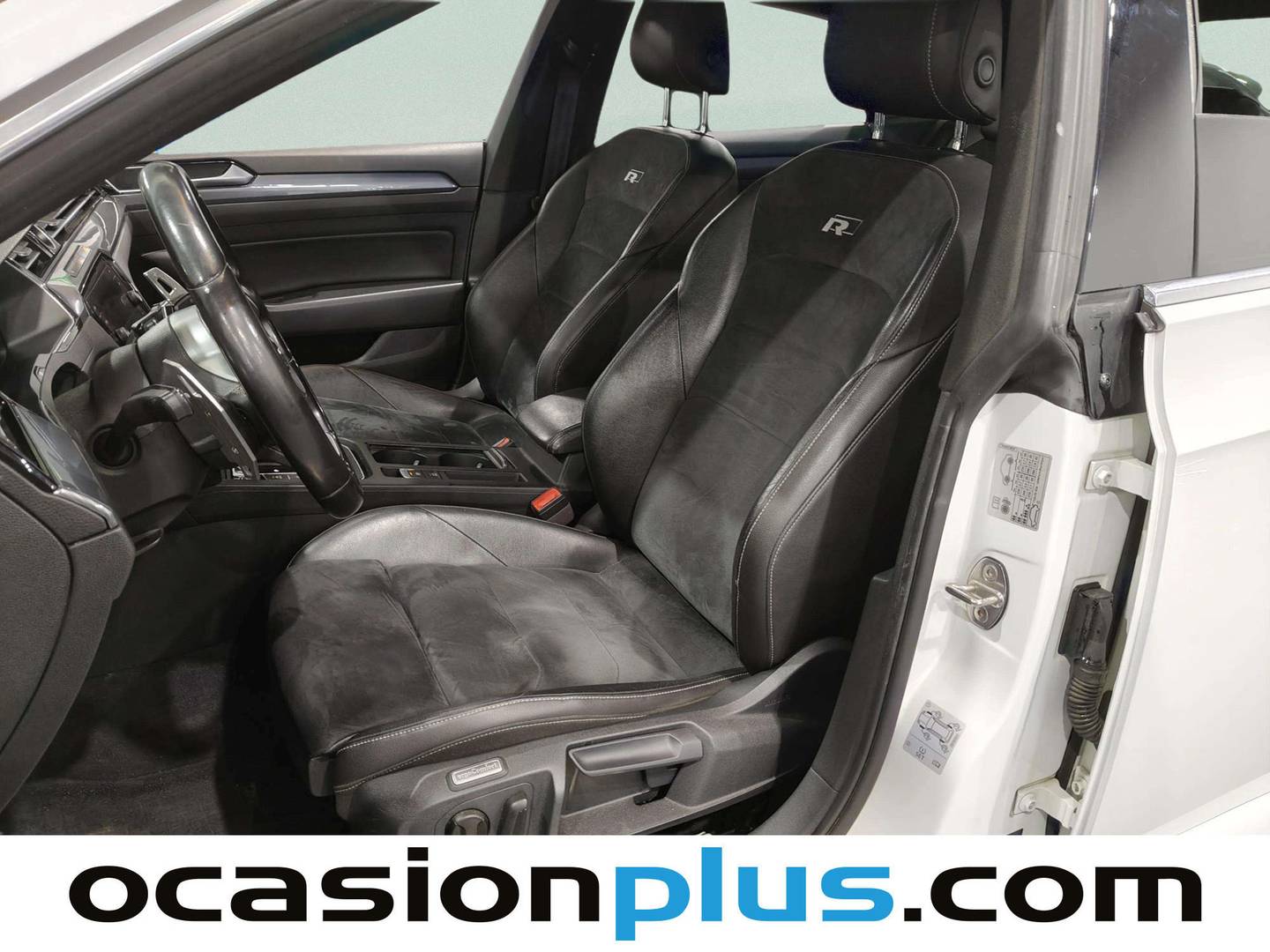 Foto asientos delanteros Volkswagen Arteon Volkswagen Arteon R-Line 2.0 TDI 110 kW (150 CV) DSG