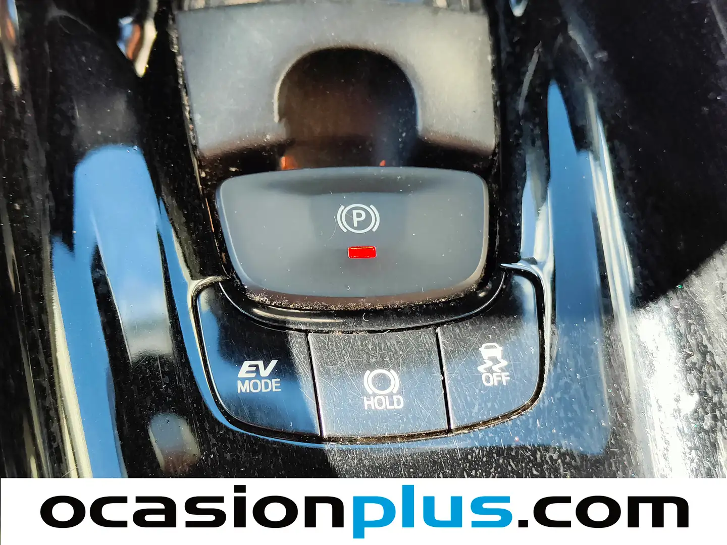 Foto Toyota C-HR Toyota C-HR 1.8 125H Advance (122 CV)