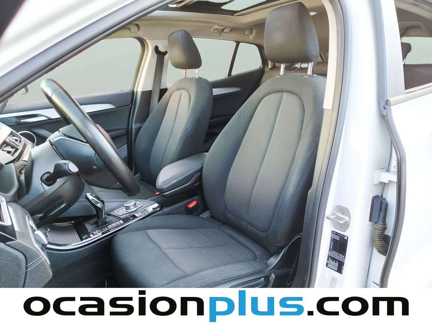 Foto BMW X2 BMW X2 sDrive18i (140 CV) PACK M